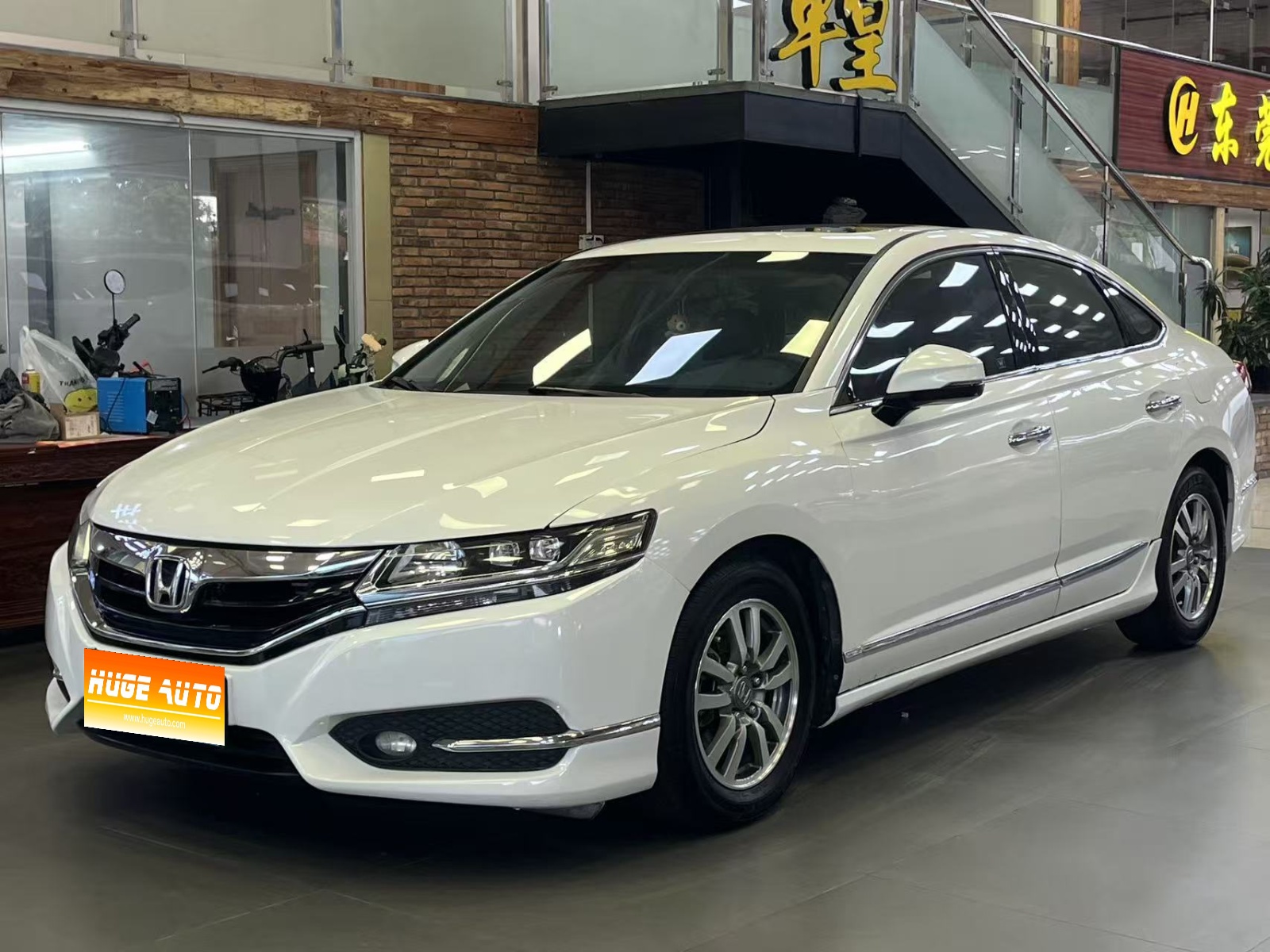 2015款 思铂睿 2.0L 豪华版