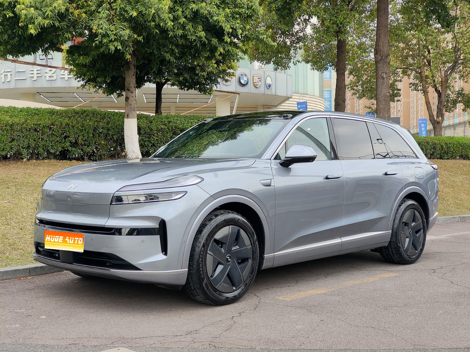 MY2025 ONVO L90 Max 6 Seats