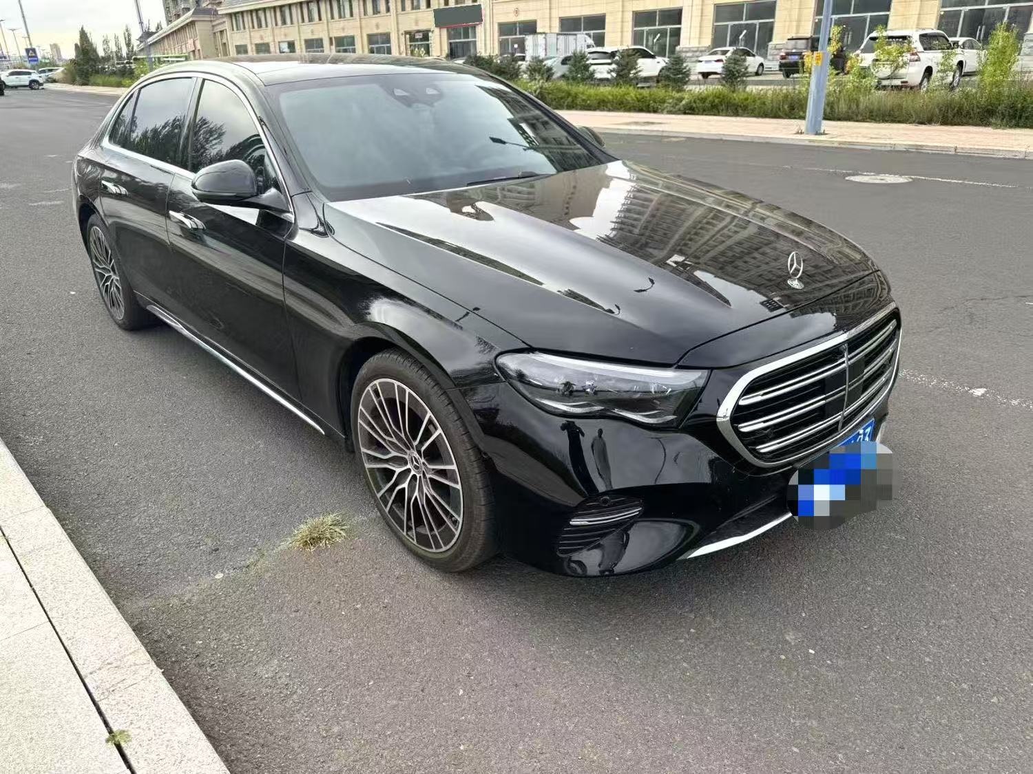 MY2026 Mercedes Benz E class E 300 L Distinguished