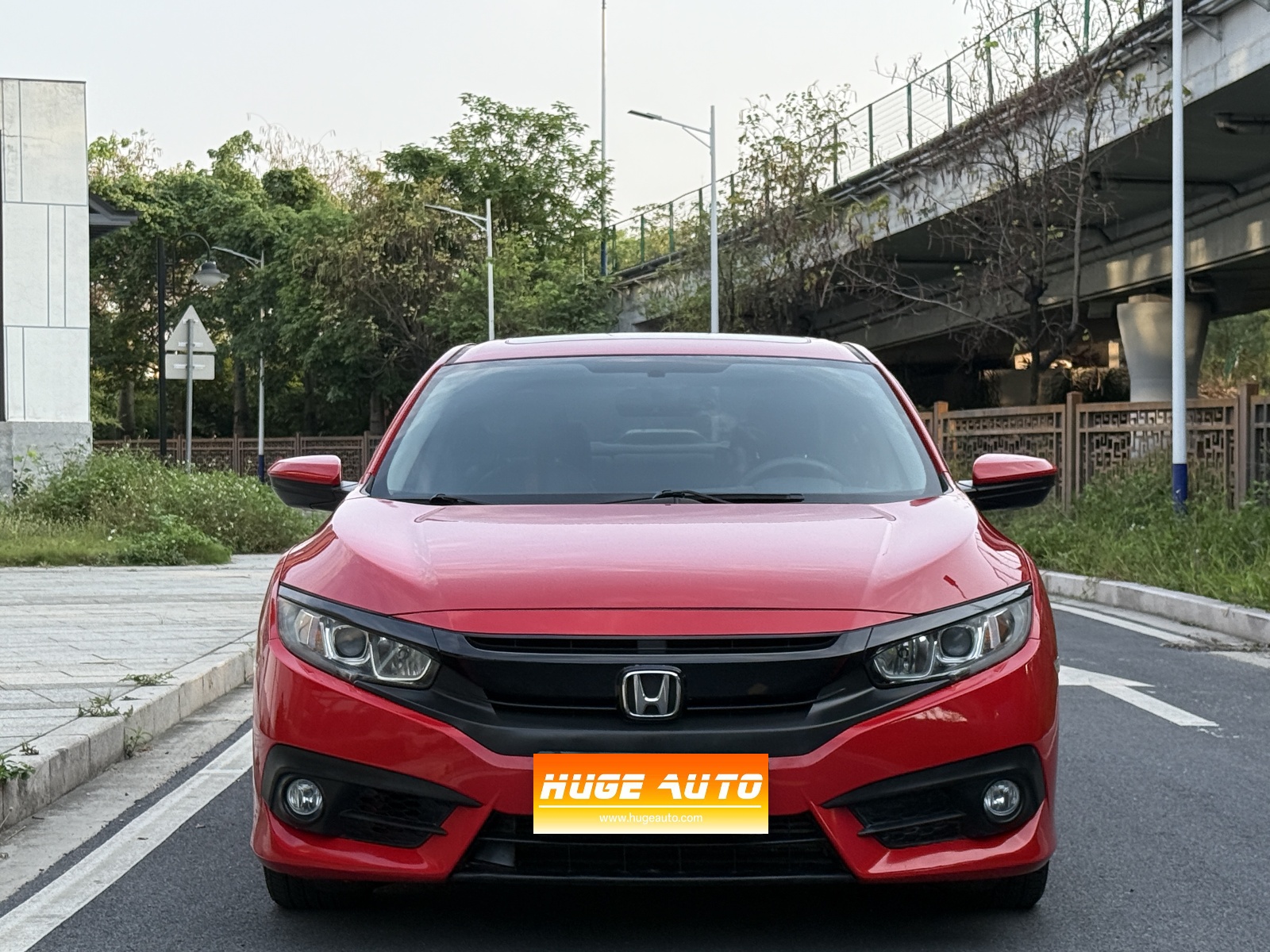 MY2016 CIVIC 220TURBO AT Luxury Version 