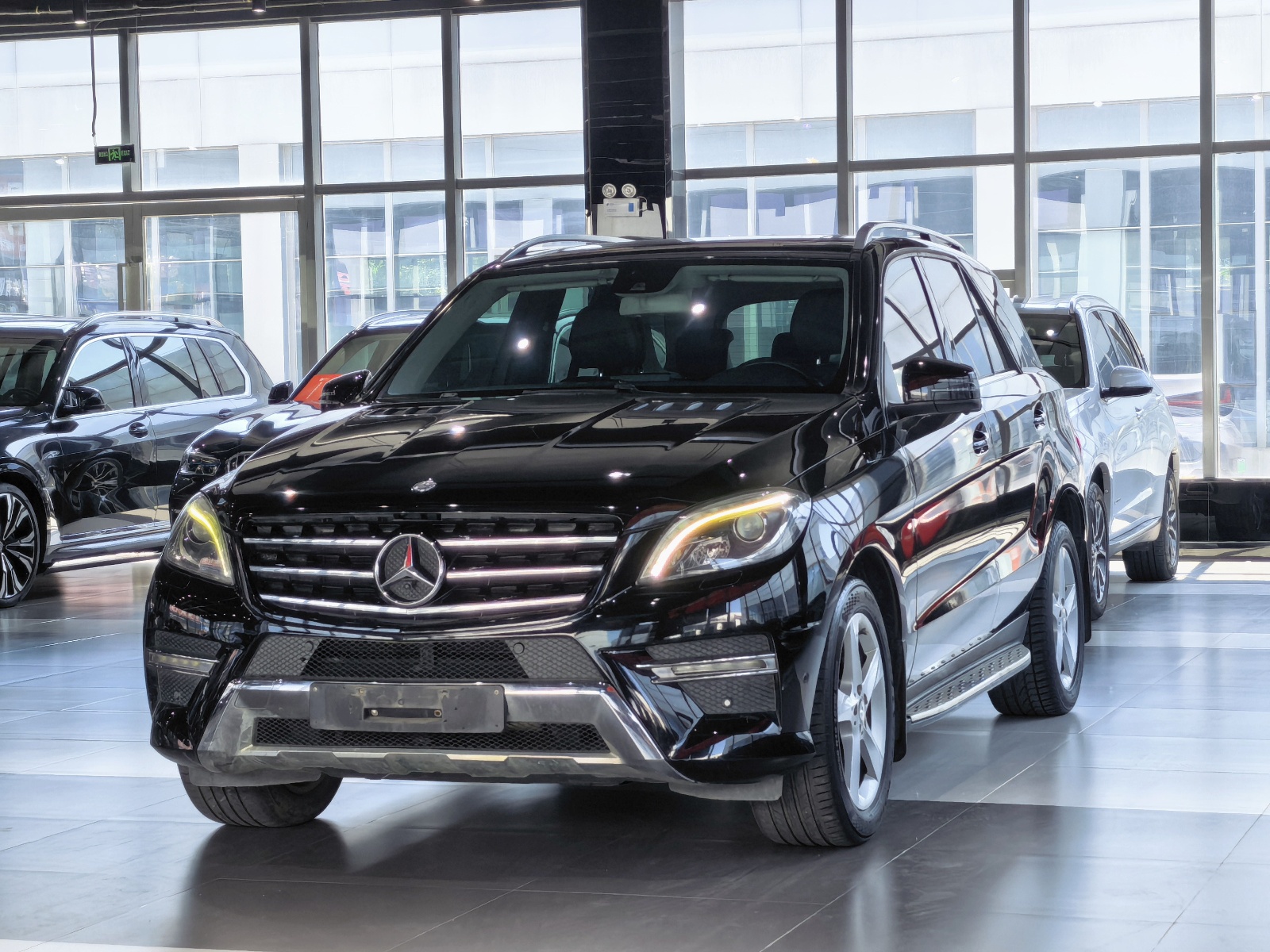 MY2014  Mercedes Benz  M Class  ML 320 4MATIC