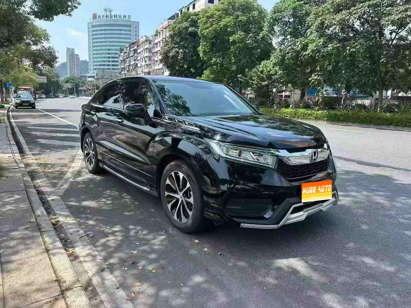 MY2017 Advancier 240TURBO 2WD Enjoy Version