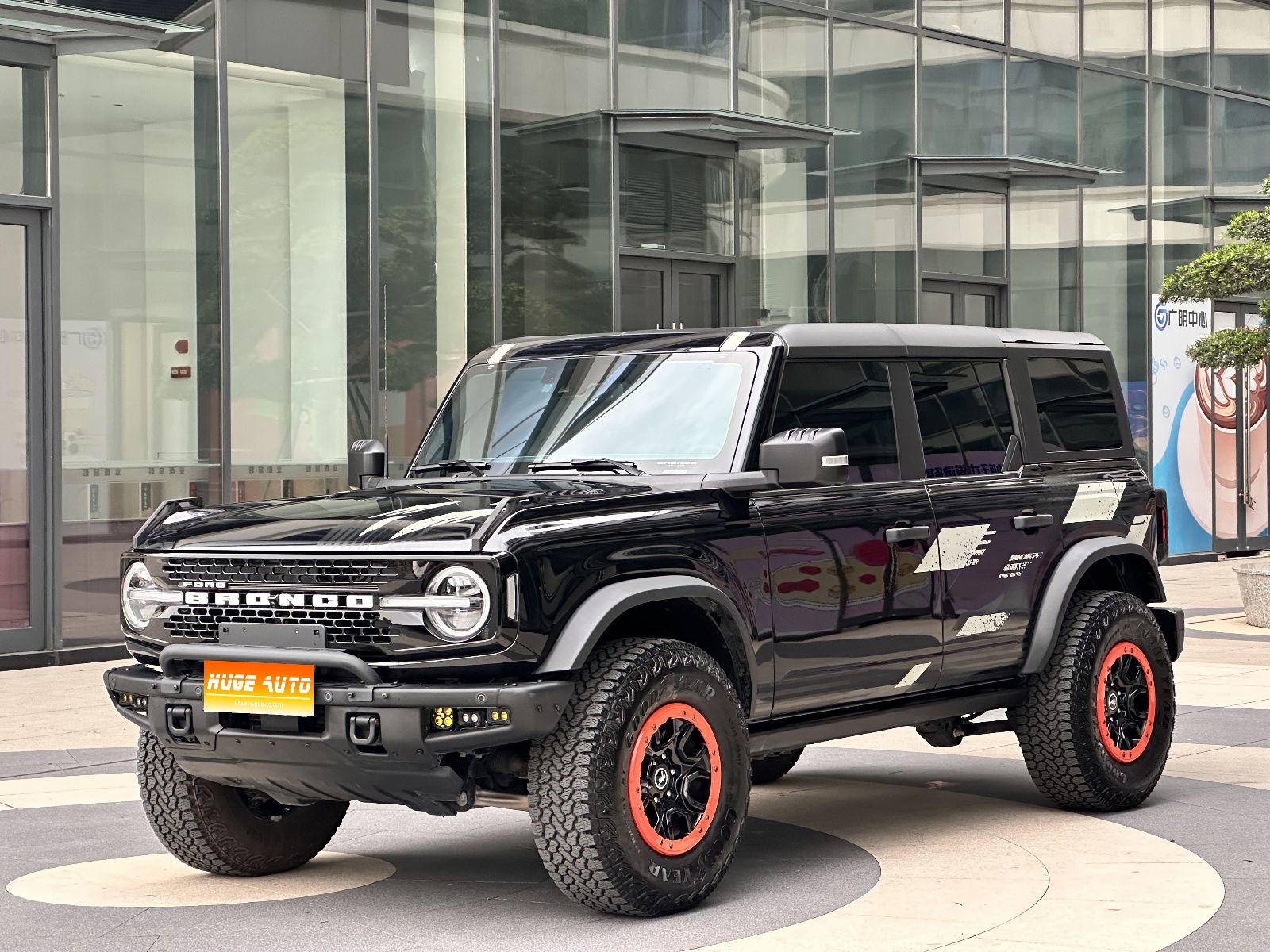 MY2025 Ford Bronco 2.3T Dune Limited Edition