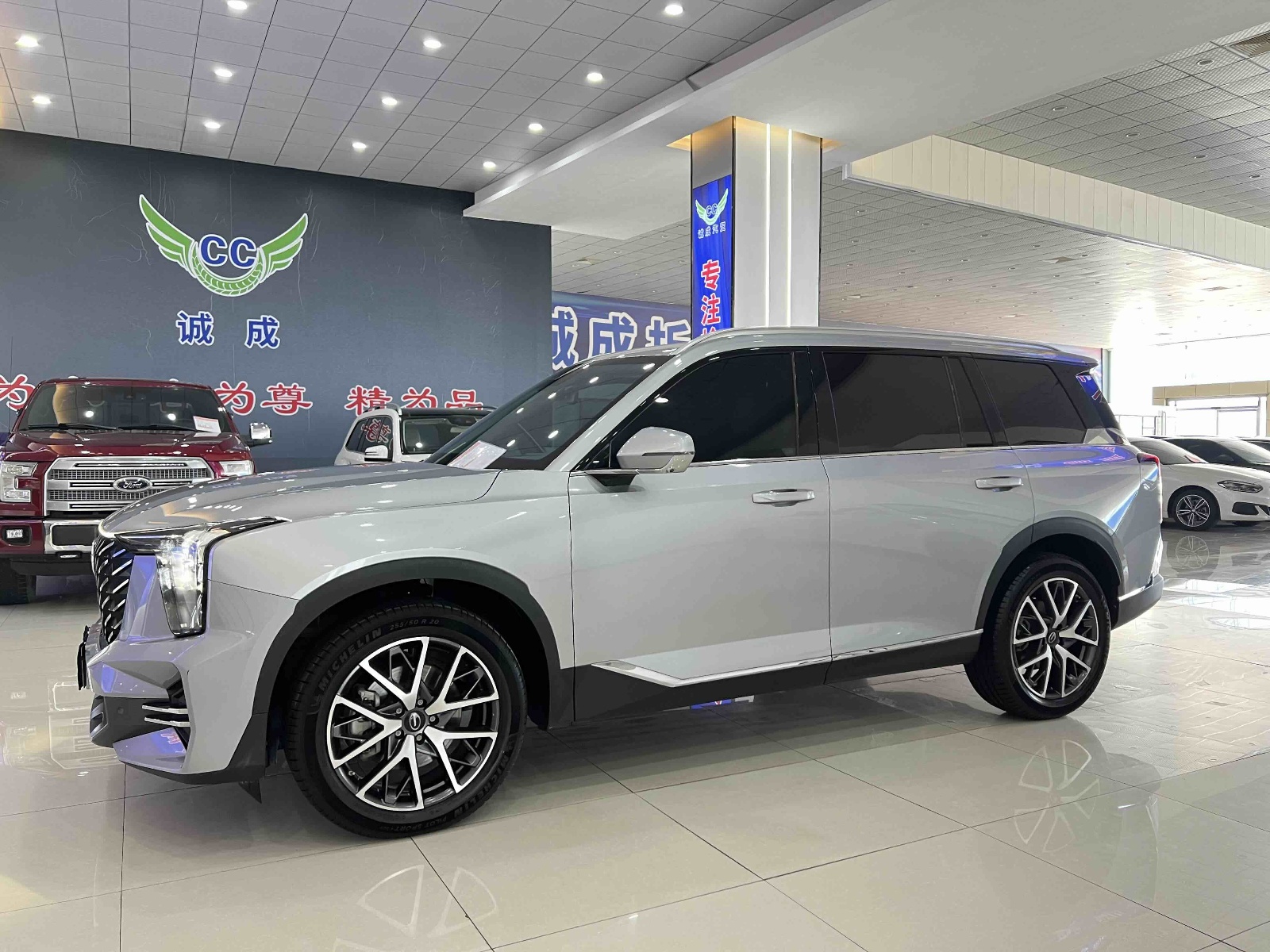 MY2022 Trumpchi GS8 Pilot Series 2.0TGDI 2WD Luxury Version ICV 6 seats