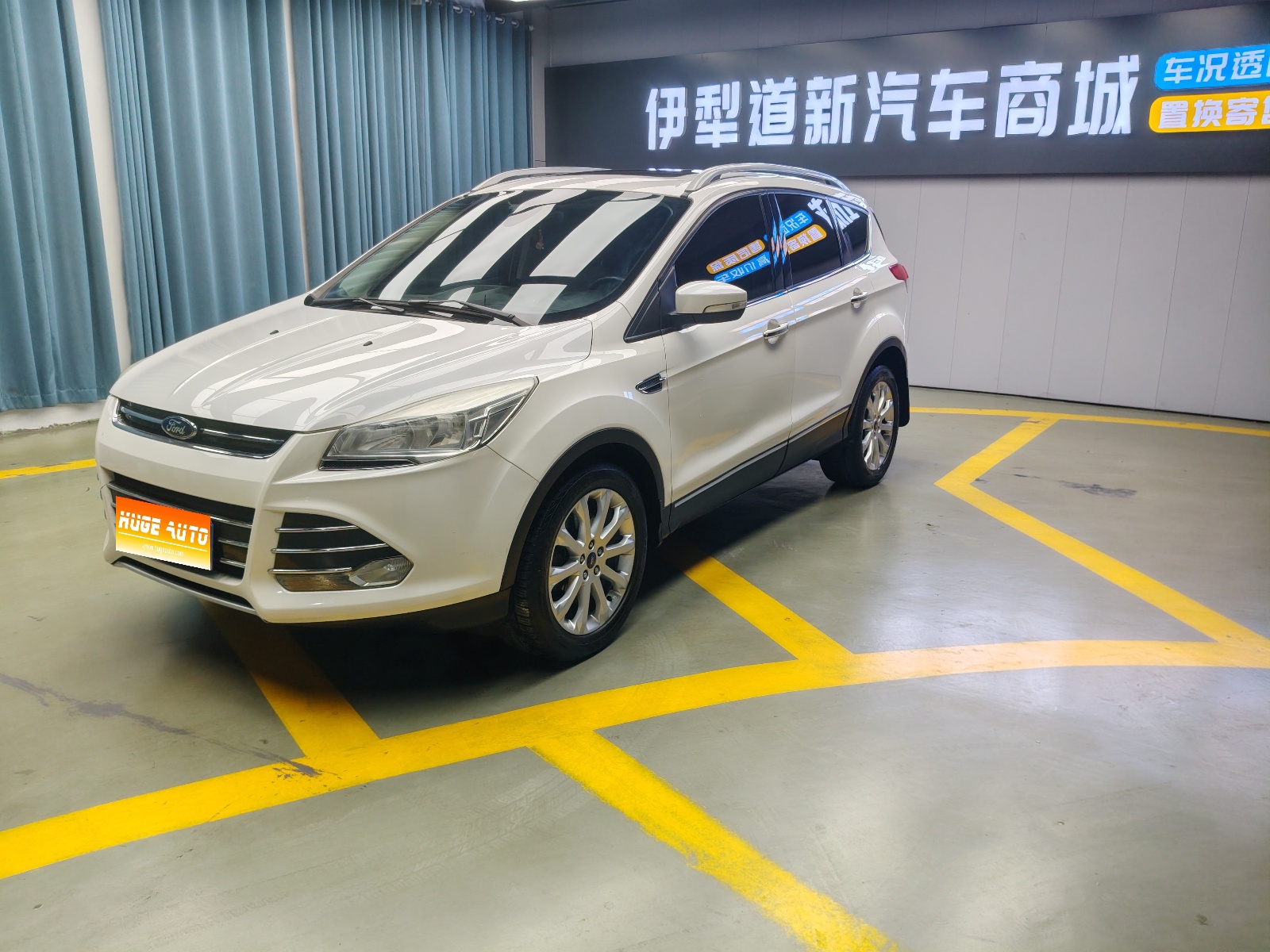 MY2013 Kuga 1.6L GTDi 4WD Elite Version 