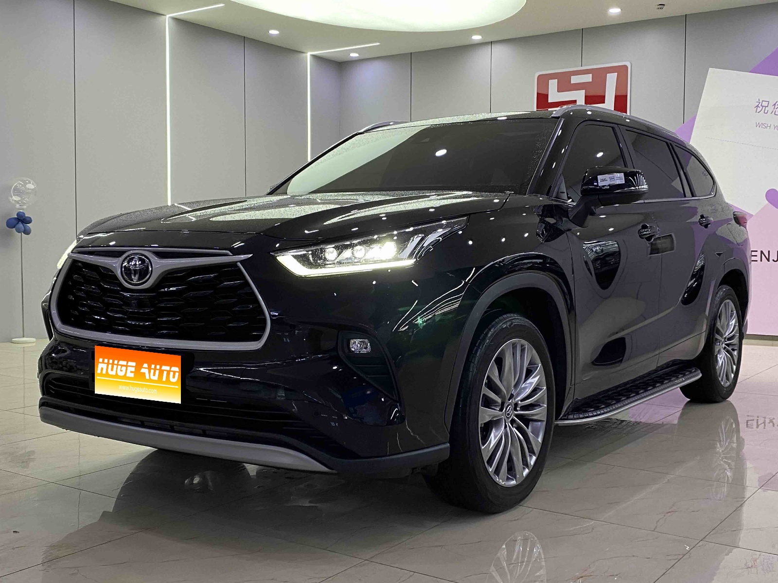MY2024 Highlander 2.5L THS-II 4WD Distinguished 7 seats
