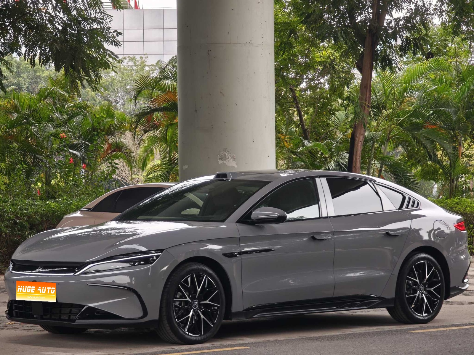 MY2025 HAN DM-i i-Drive 125KM Lidar Flagship