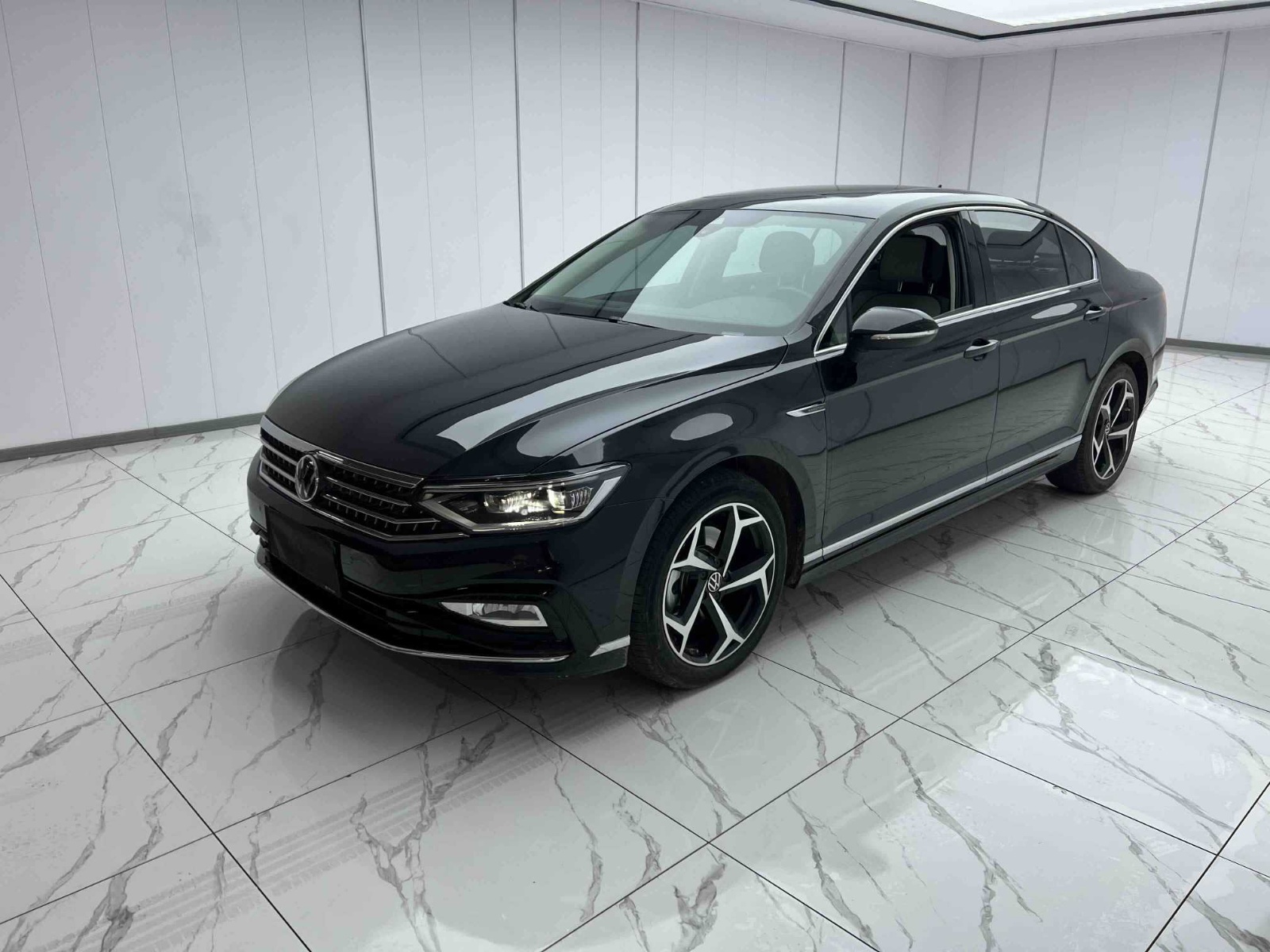 MY2025 Magotan Shared 330TSI DSG Luxury Version