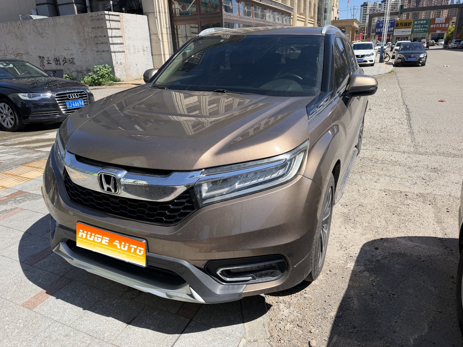 MY2017 Advancier 240TURBO 2WD Exclusive Version 