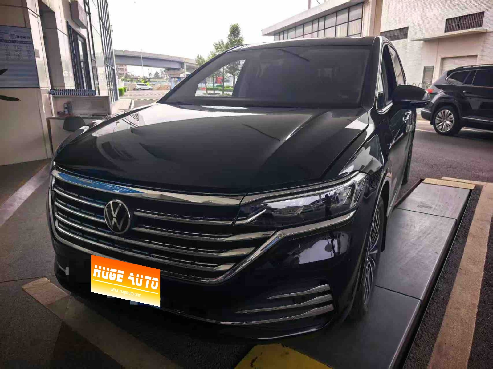 MY2022 Viloran 380TSI Noble Version 