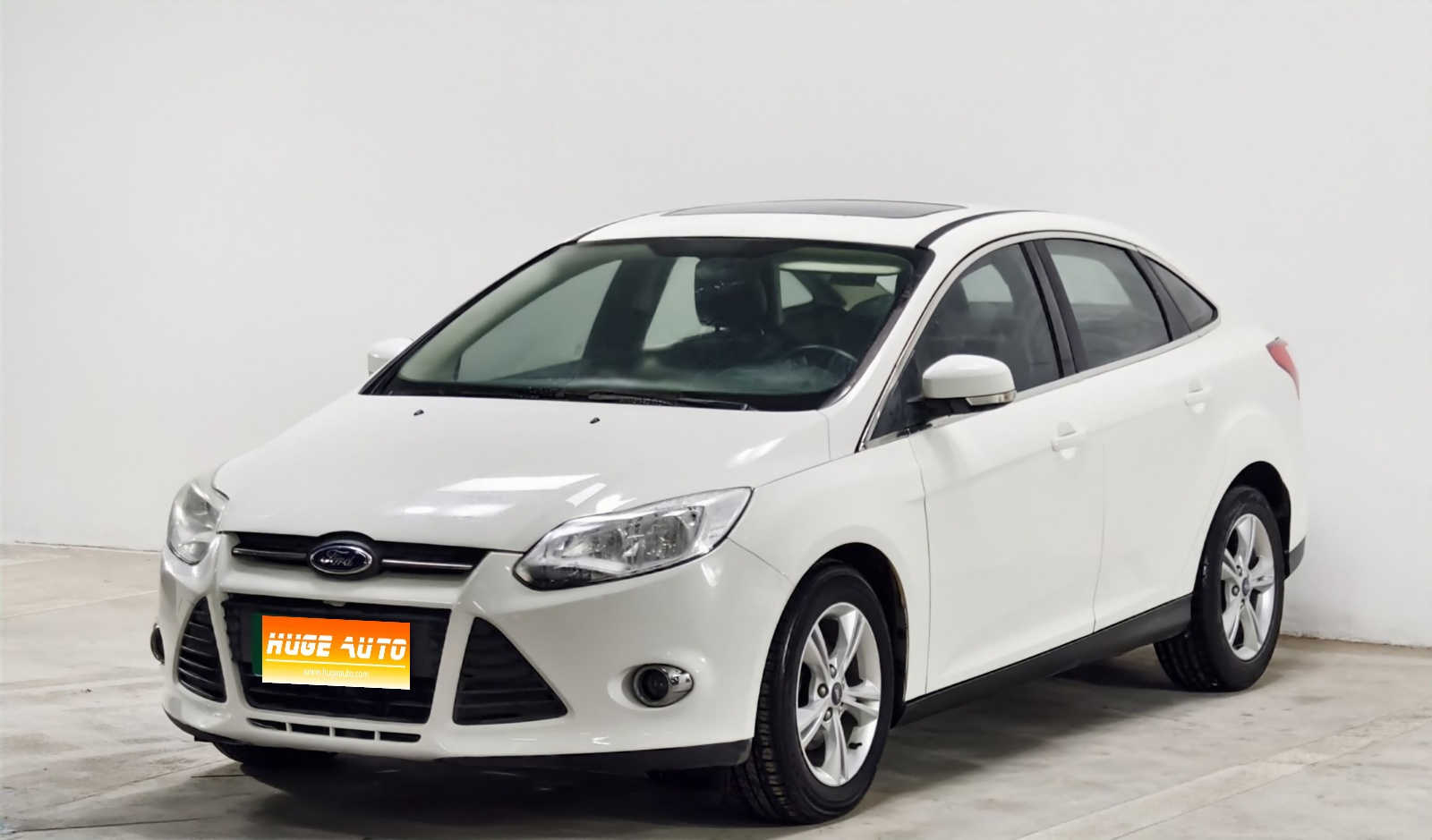MY2012 Focus Sedan 1.6L MT Vogue 