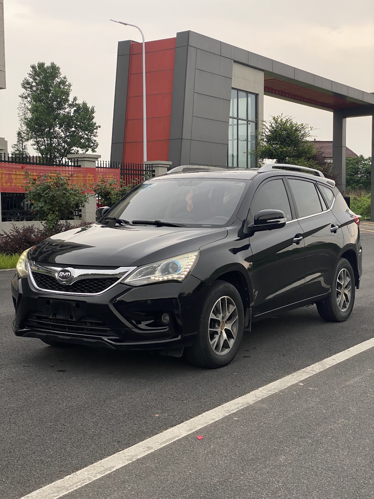 MY2016 Song 1.5TI MT Luxury