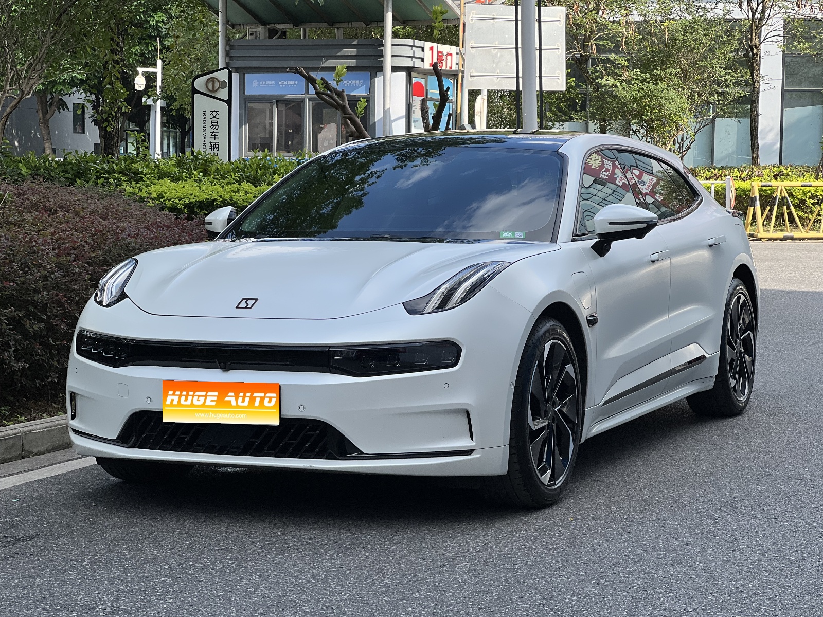 2022款 极氪001 超长续航单电机 WE版