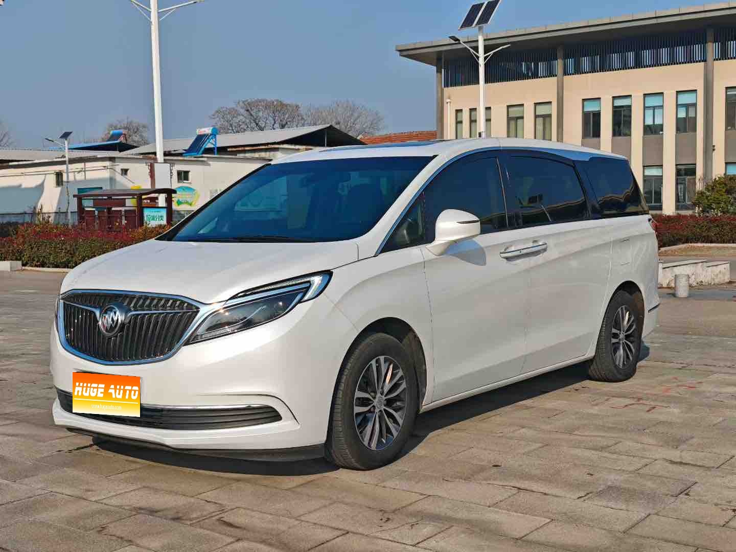 MY2017 Buick GL8 ES 28T Luxury Version National V