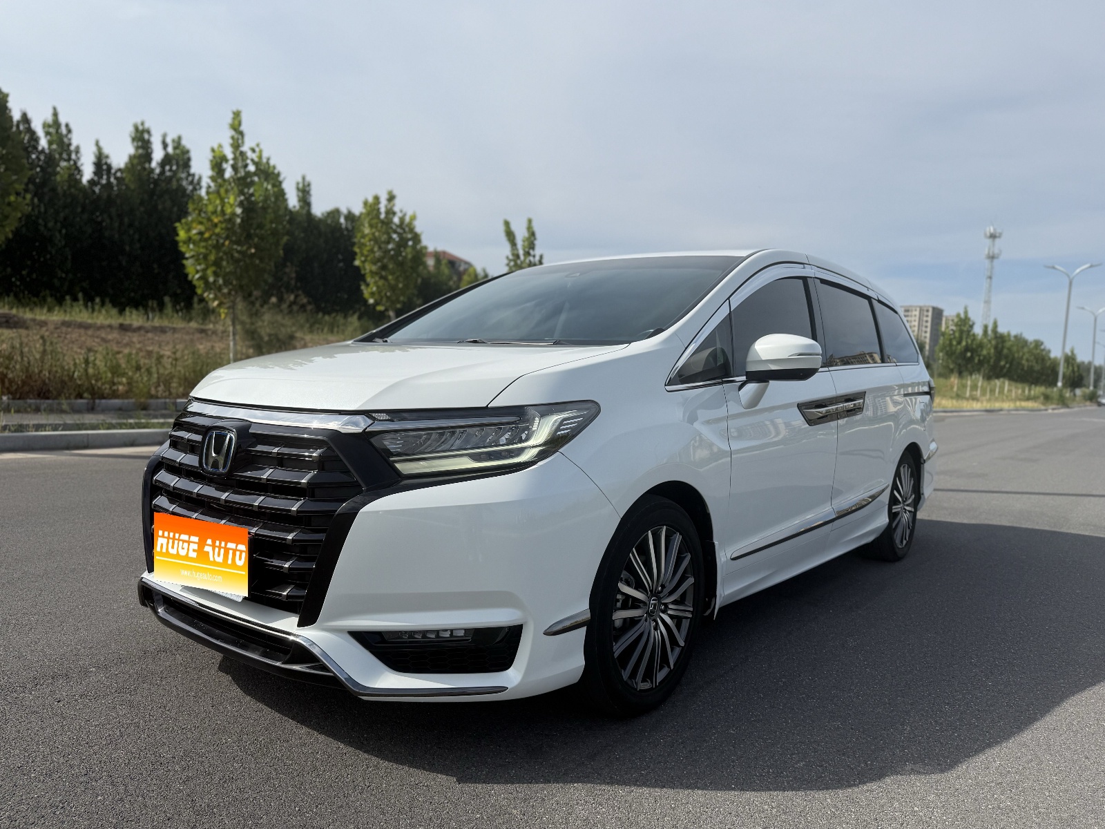 MY2022 ELYSION 2.0L eHEV Luxury Version