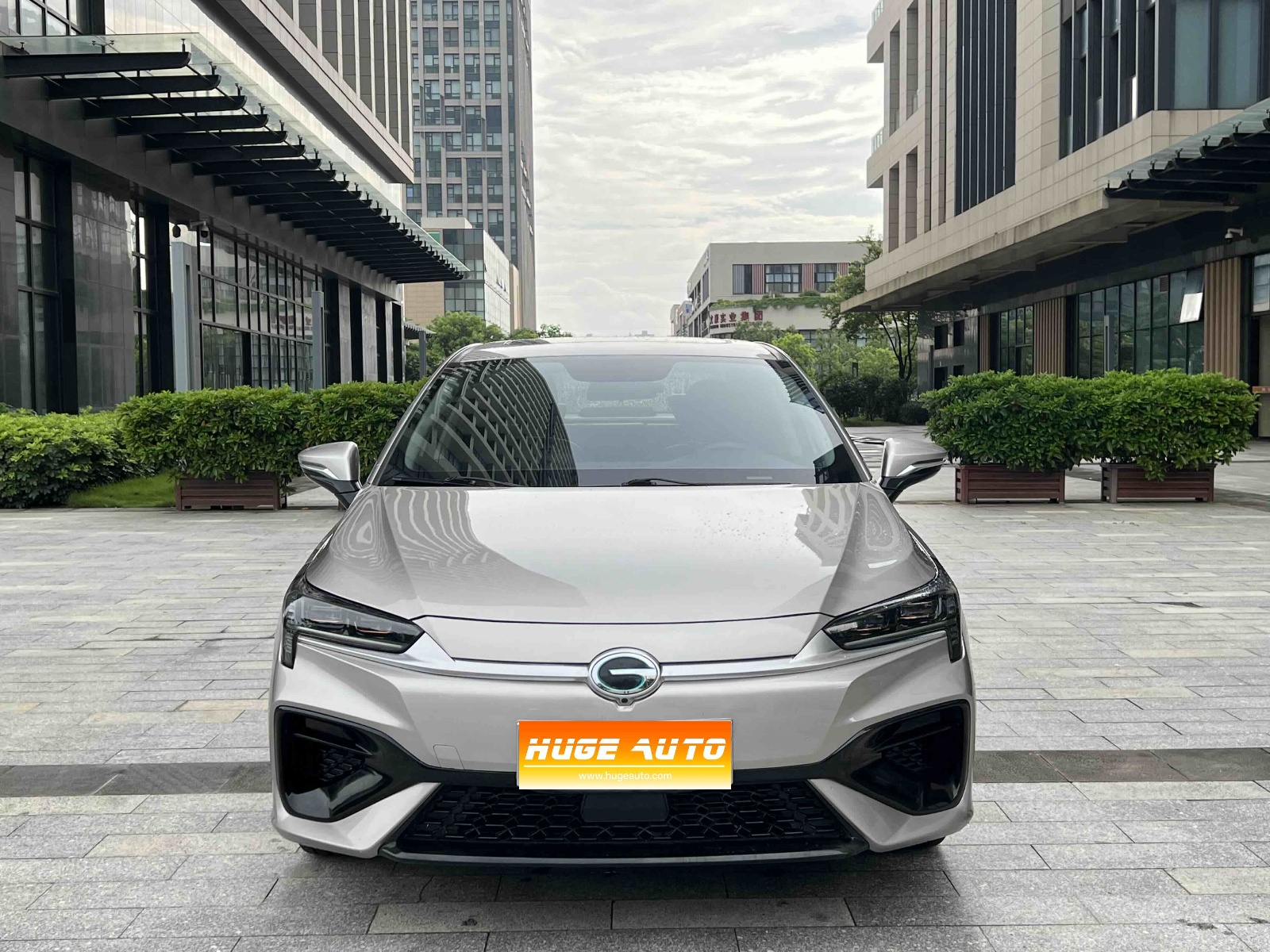 2023款 AION S 魅 580 磷酸铁锂
