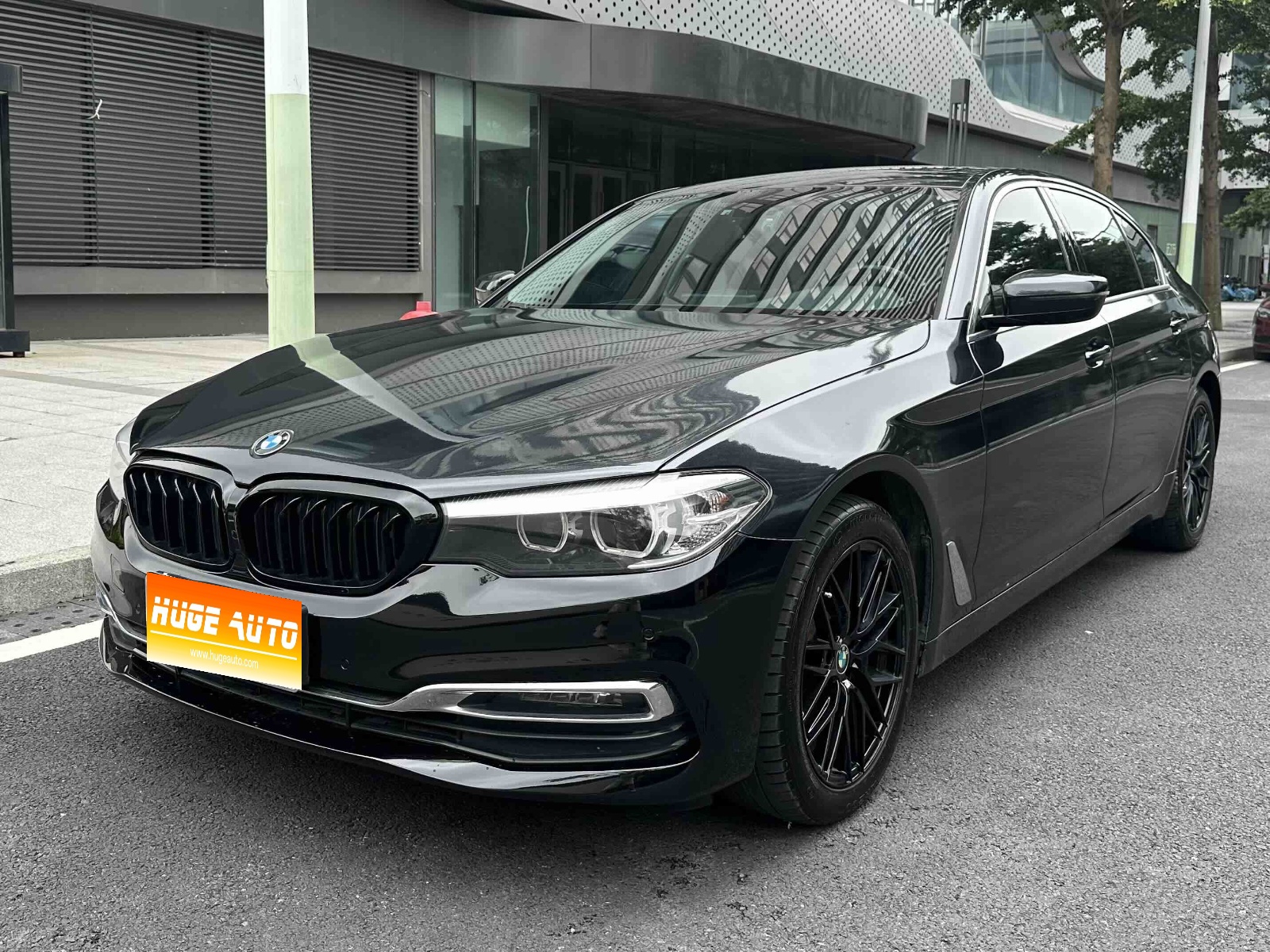MY2019 BMW 5 Series 530Li Lead Version Luxury Package