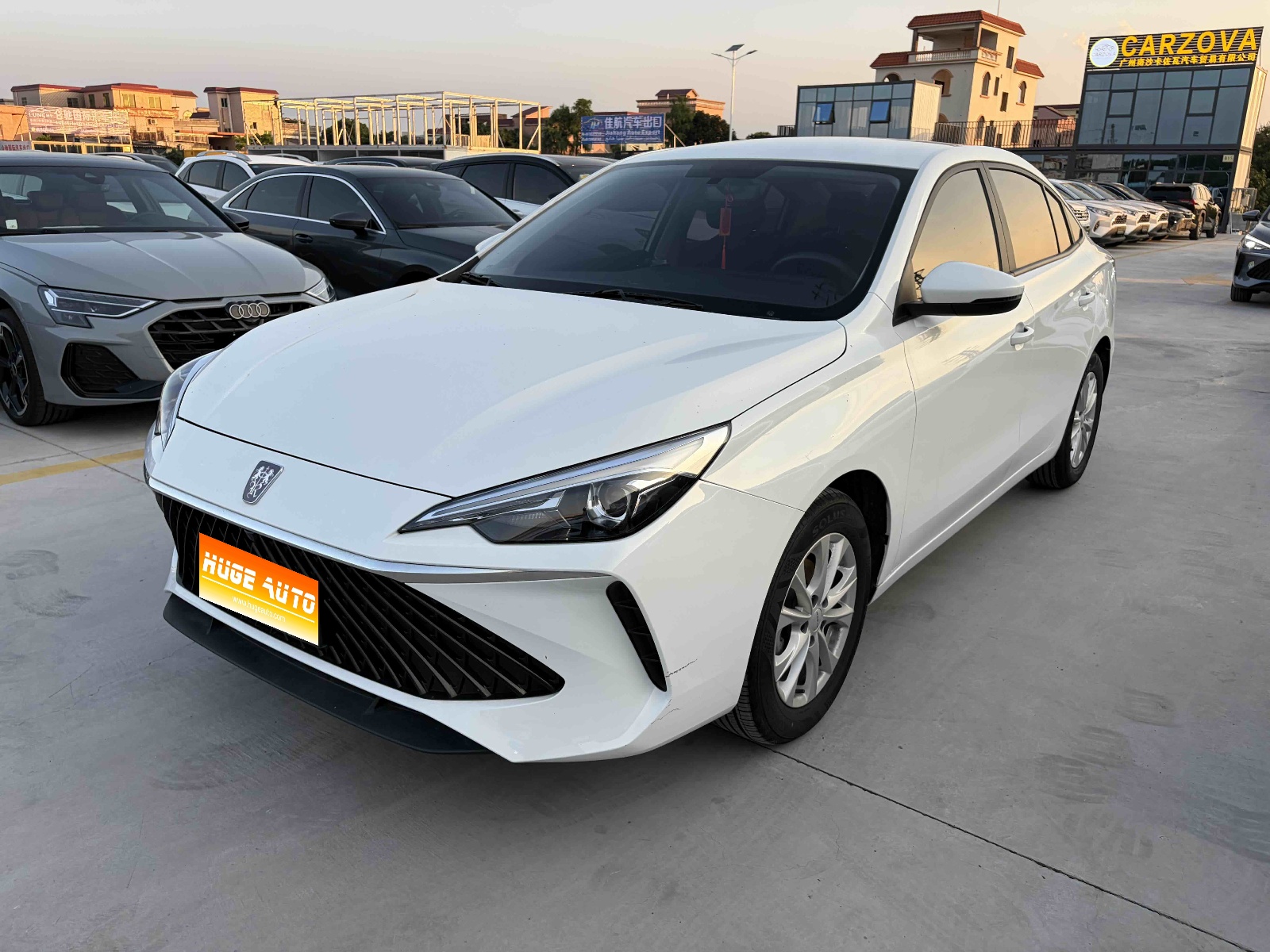 MY2023 ROEWE i5 1.5L MT Enjoy Version