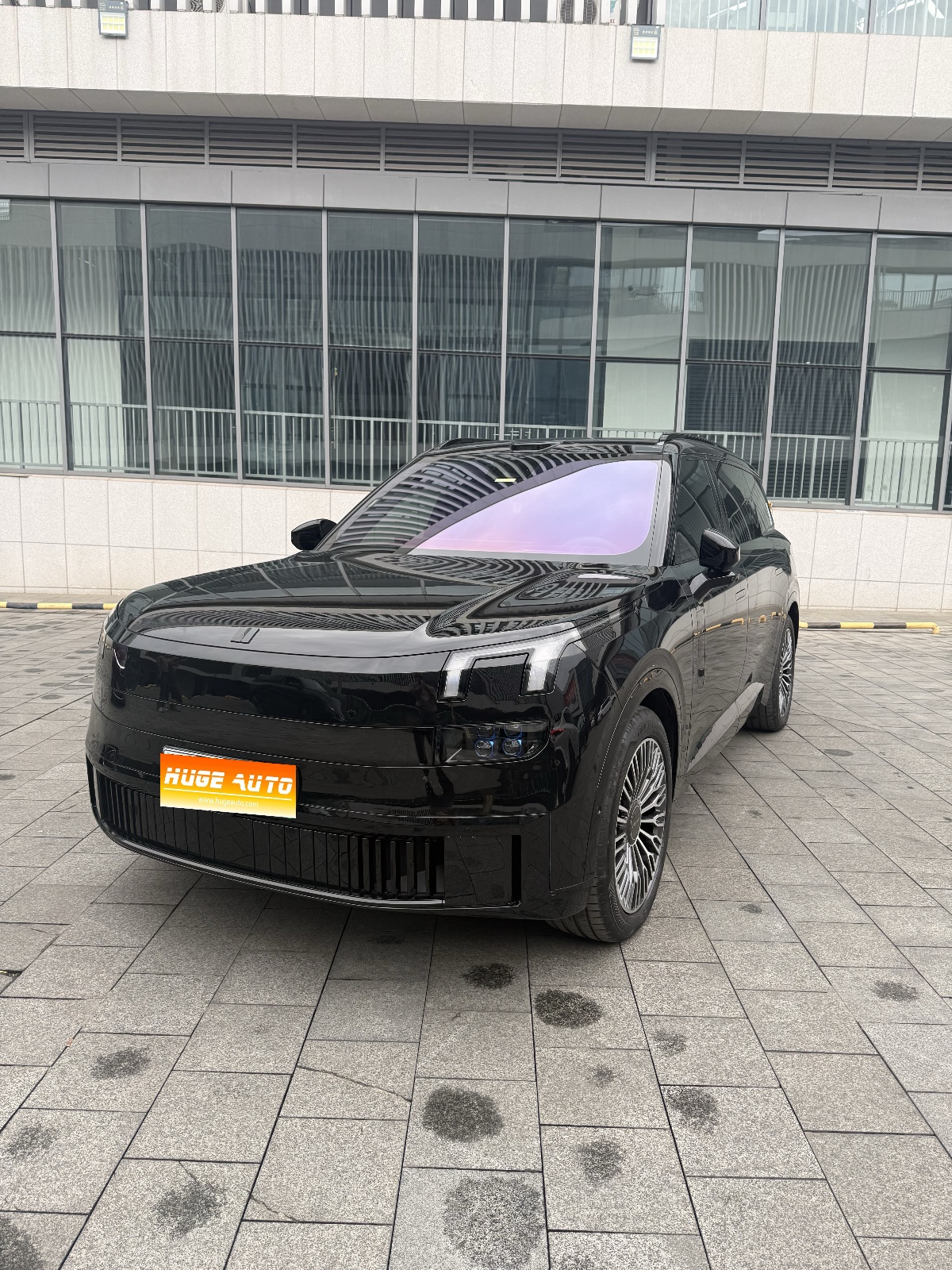 MY2025 LYNK&CO 900 2.0T Explore 6-Seat