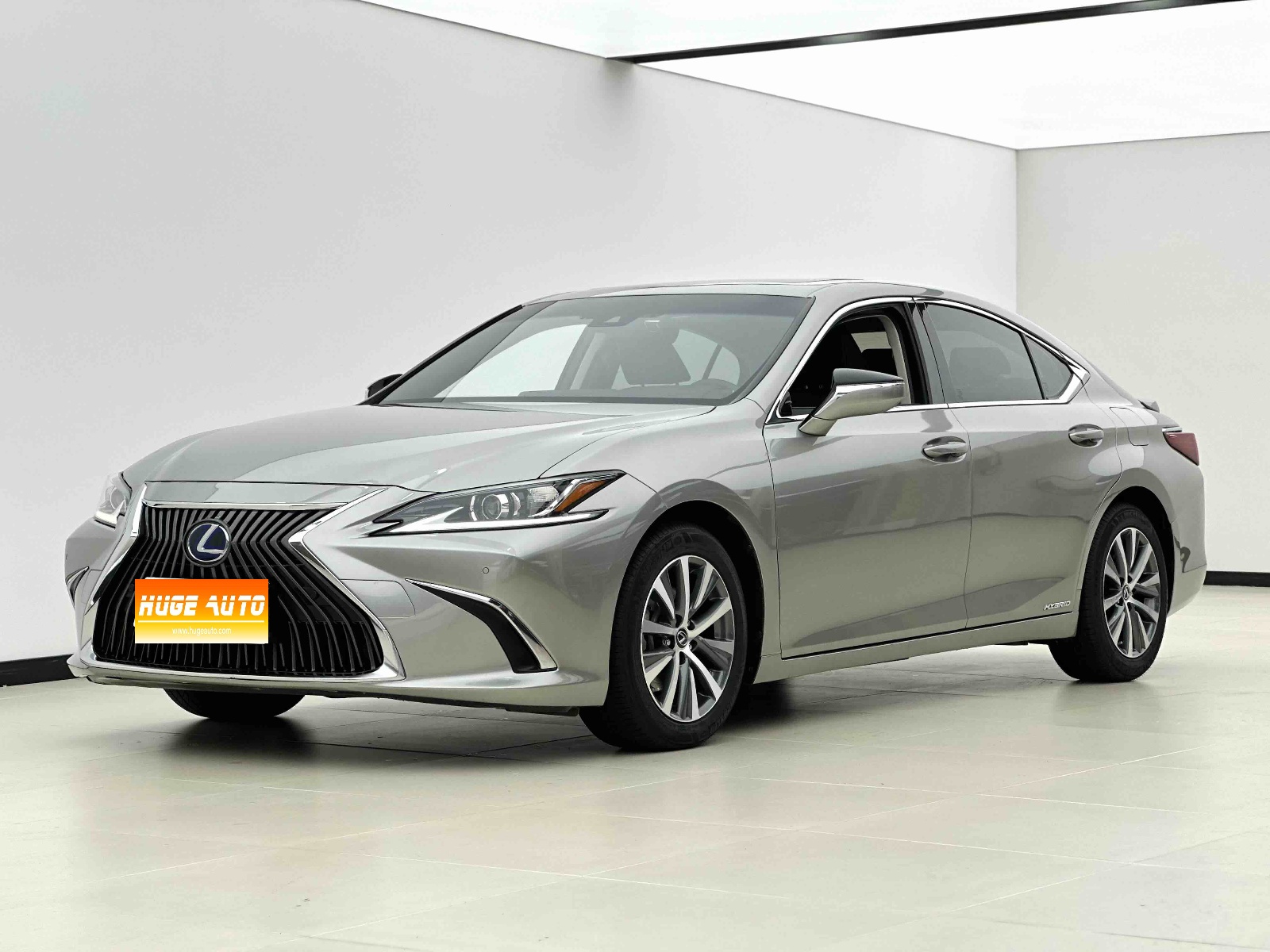 MY2018 Lexus ES 300h Excellence Version National VI