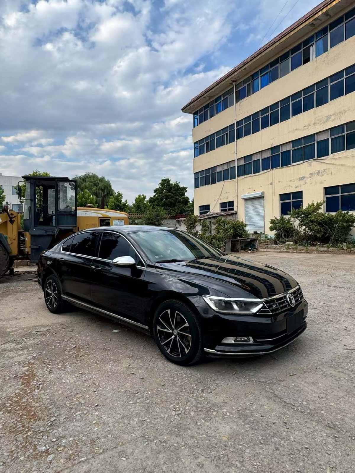 MY2019 Magotan 330TSI DSG Luxury Version National VI