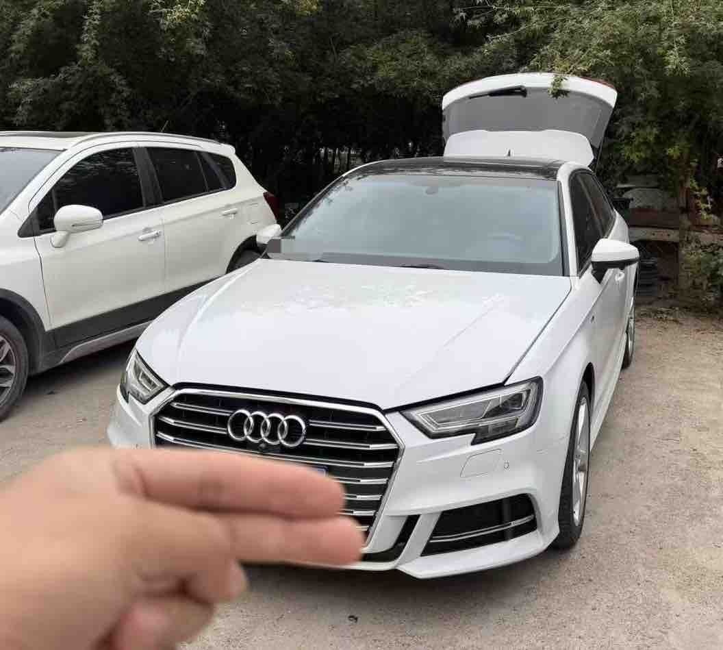 MY2020 Audi A3 Sportback 35 TFSI Fashion Version National V