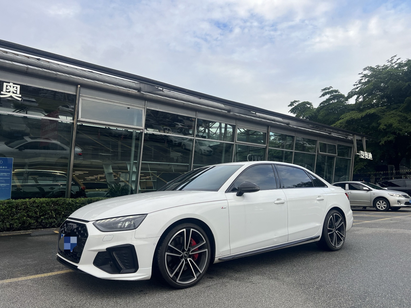 MY2024 Audi A4L 45 TFSI quattro Choice Dynamic Version