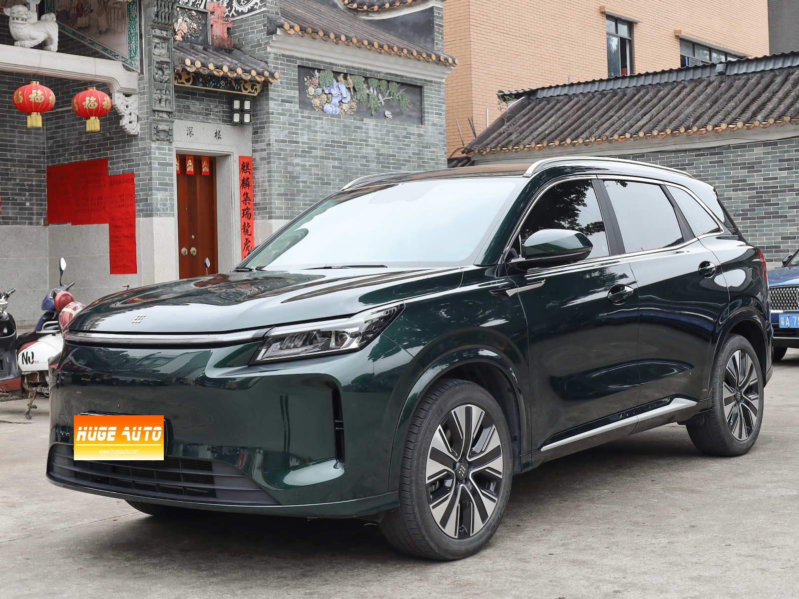 2025款 蓝电E5 PLUS 120km 标准旅行定制版 7座