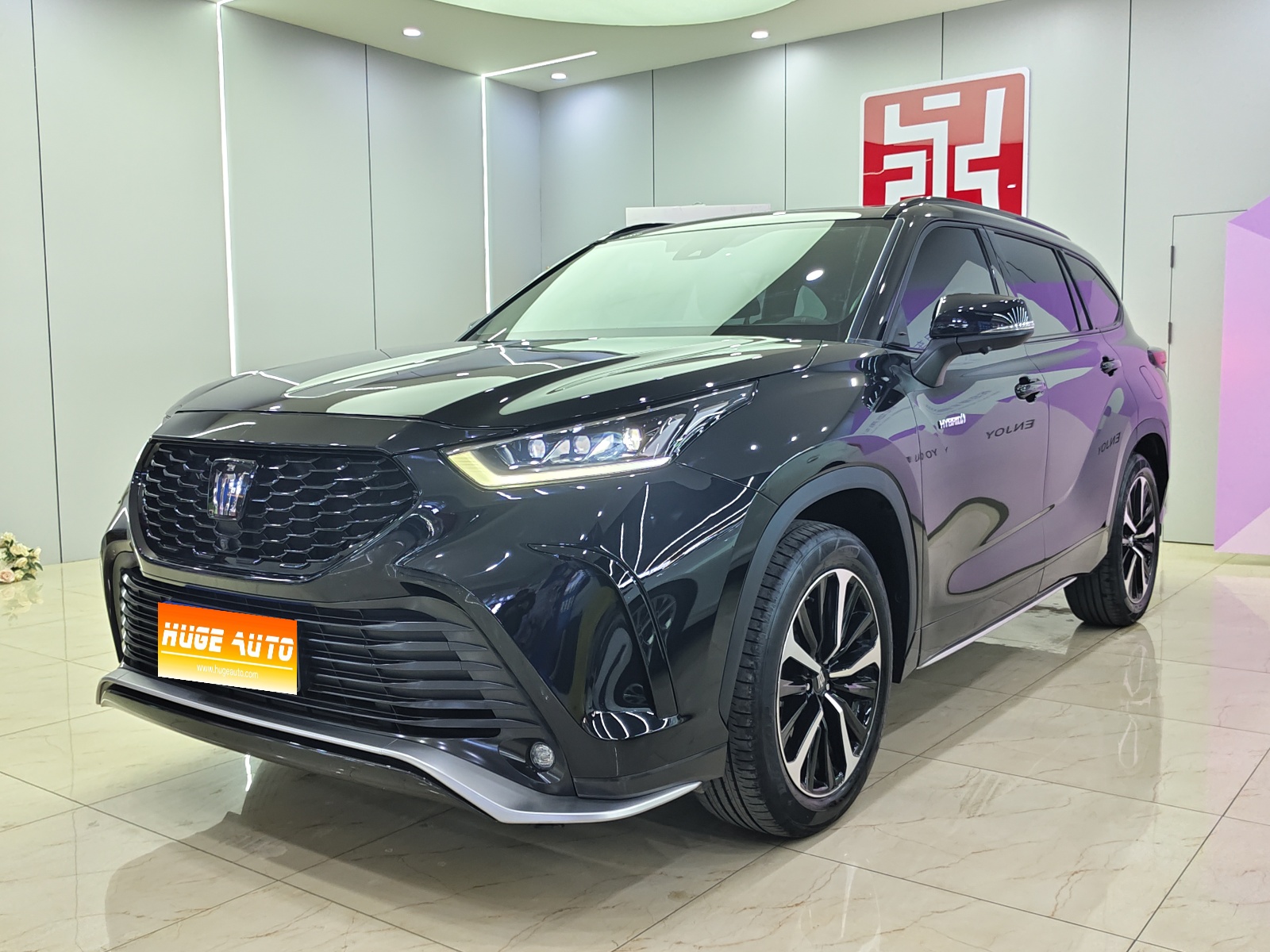 MY2022 Crown Kluger 2.5L HEV 4WD Luxury Version 
