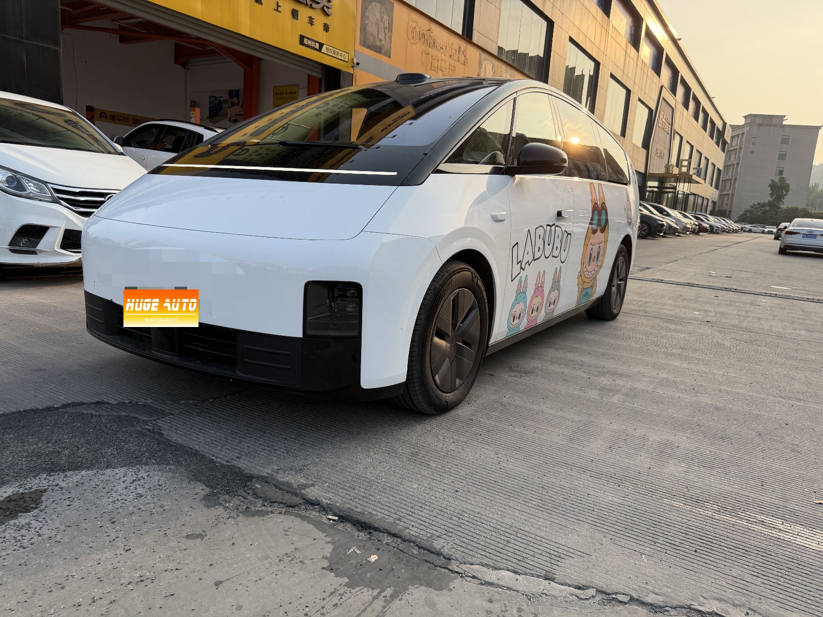 MY2025 Li MEGA Home Family Special