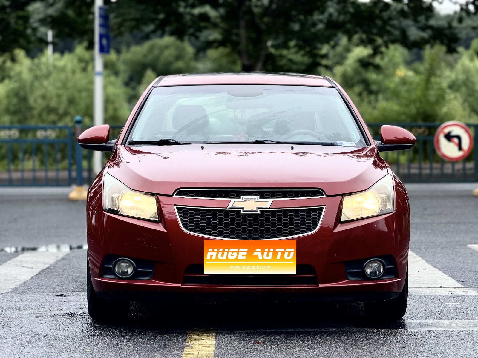 MY2013 Cruze 1.6L SE WTCC MT