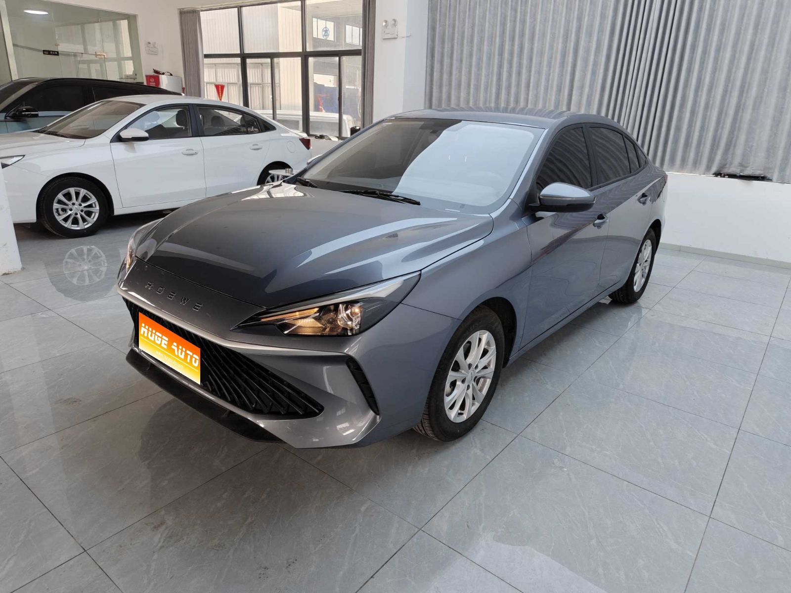 MY2023 ROEWE i5 1.5L CVT Luxury Version