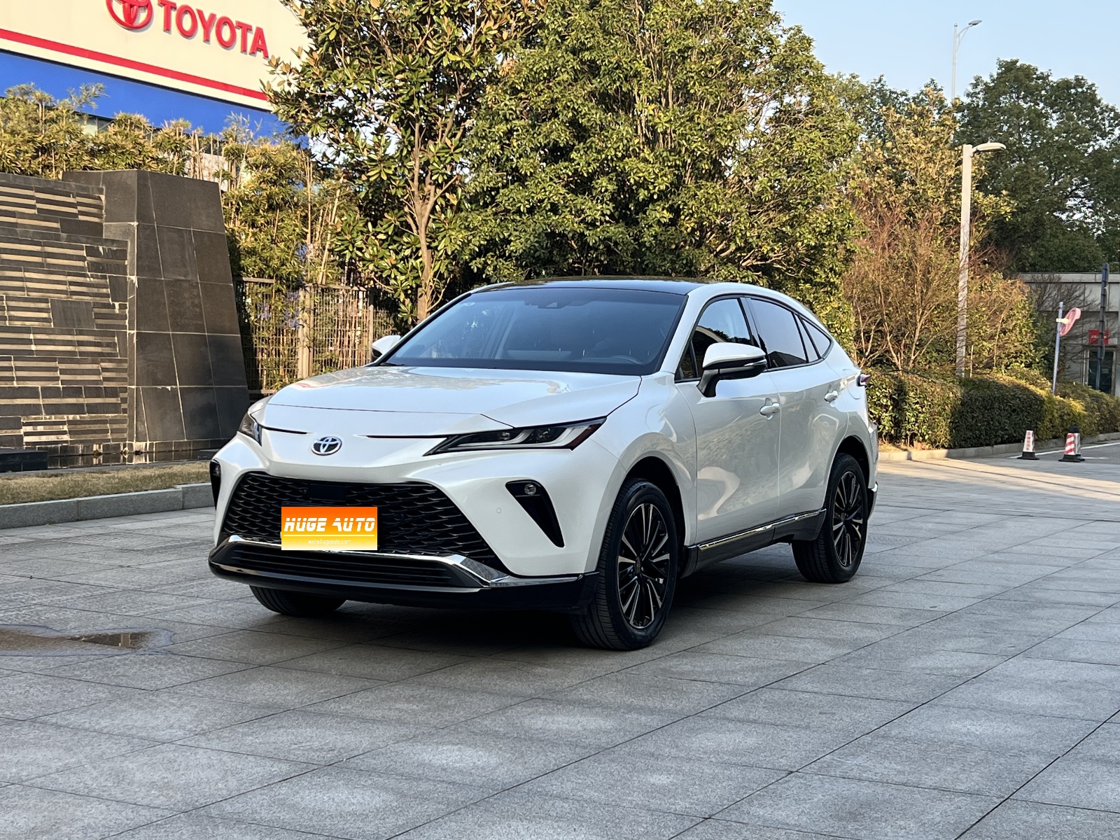 MY2022 Venza 2.0L CVT 4WD Supreme Version 