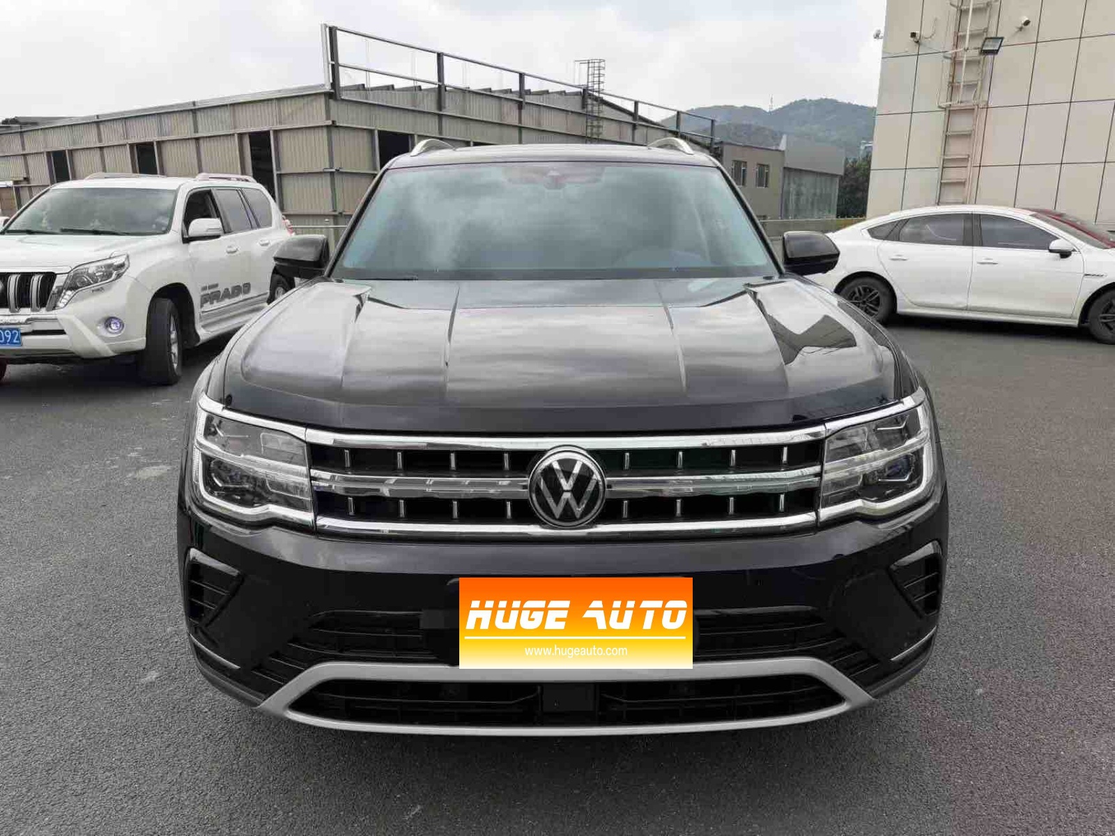 MY2024 Teramont 380TSI 4WD Dragon starry Version