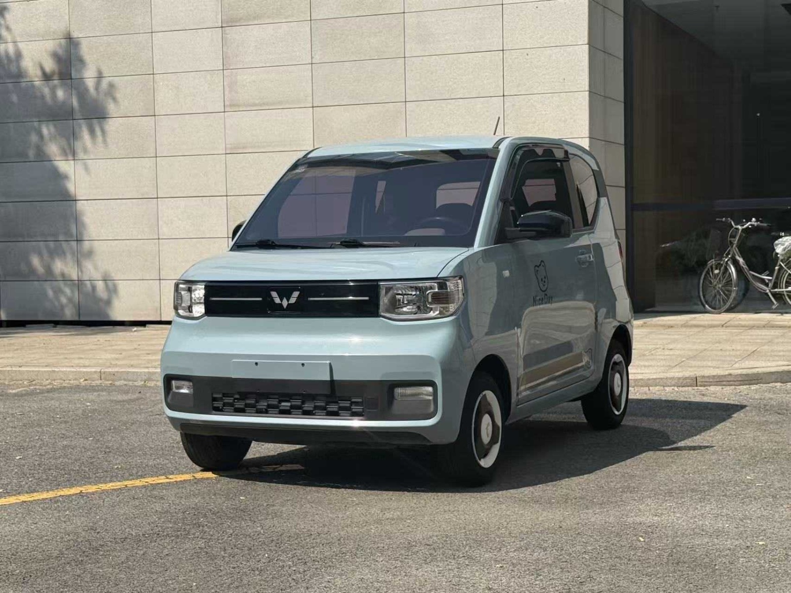 MY2022 Hongguang MINI EV Free Lithium iron phosphate