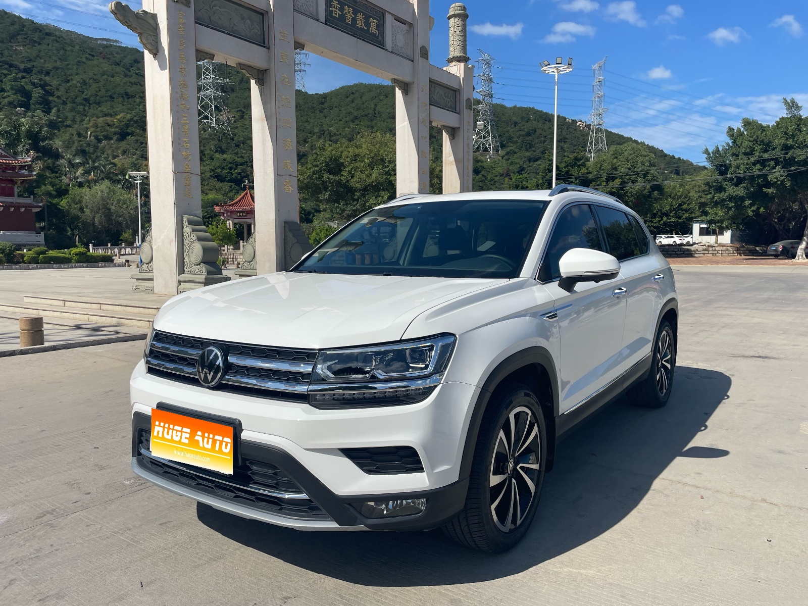 MY2022 THARU 330TSI 4WD Luxury Version 