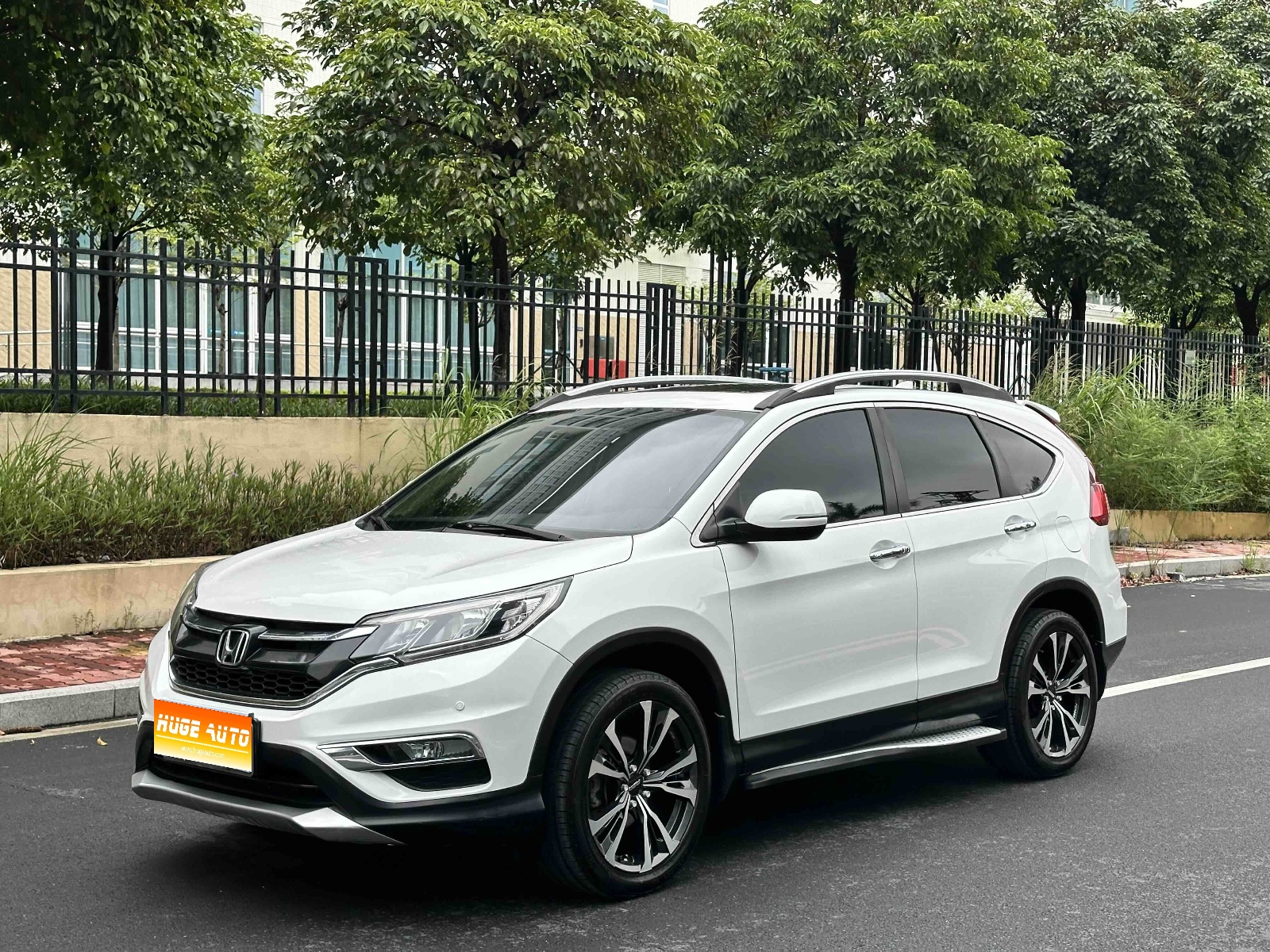 MY2015  HONDA CR-V 2.4L  2WD  Luxury