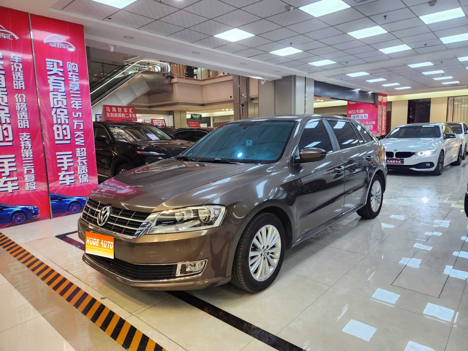 MY2015 Gran Lavida 1.6L AT Comfort Version 