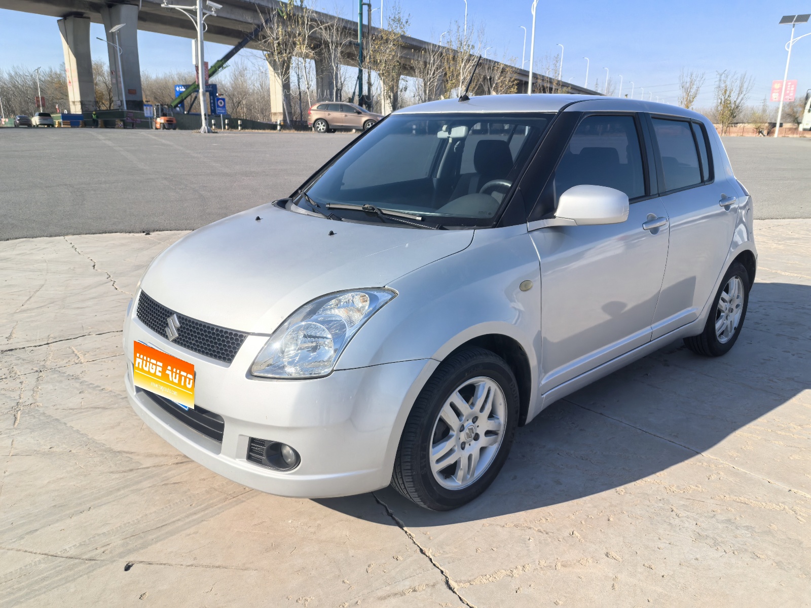MY2009 Swift 1.3L AT Valued 