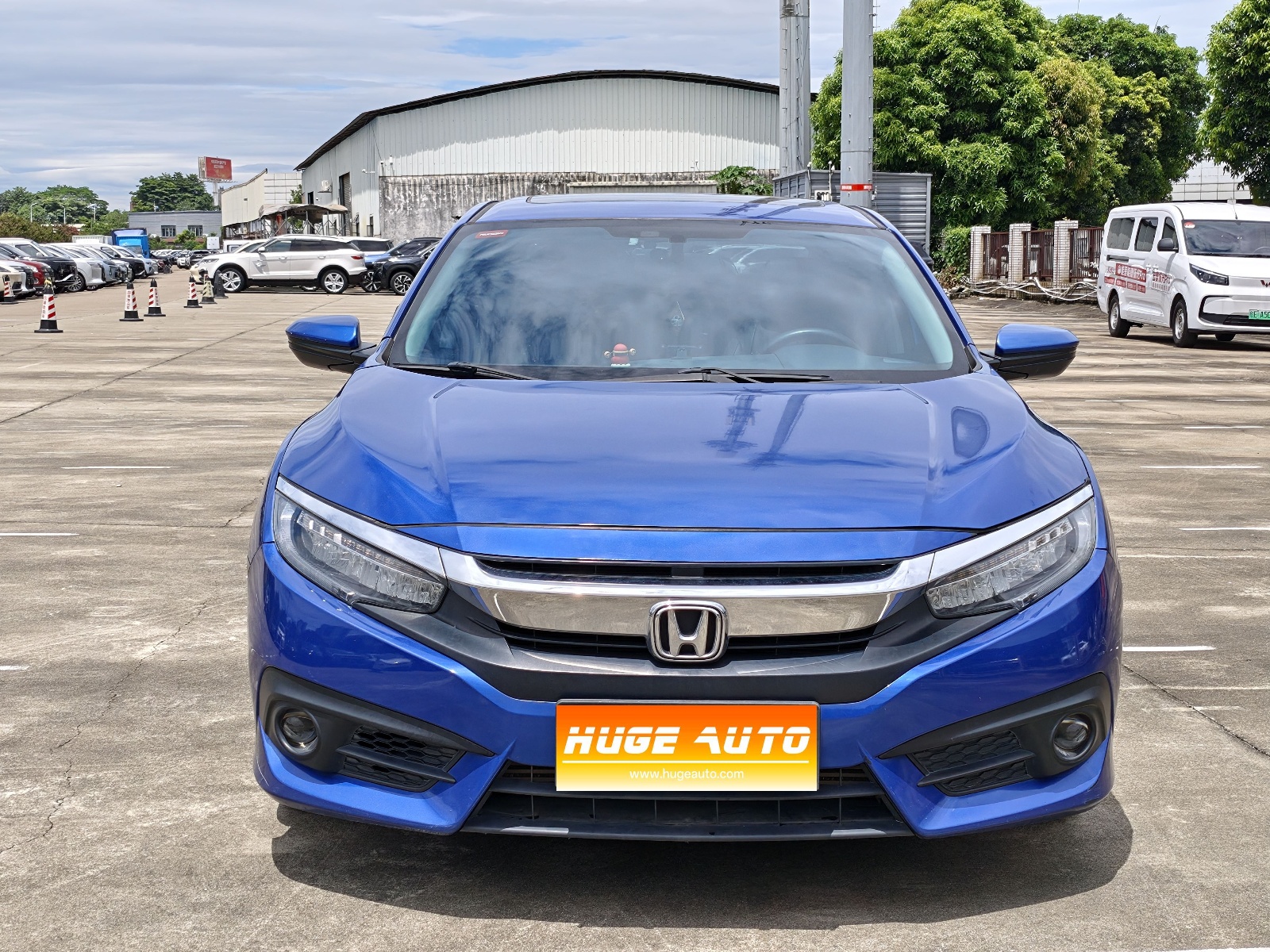 2016款 思域 220TURBO 自动尊贵版