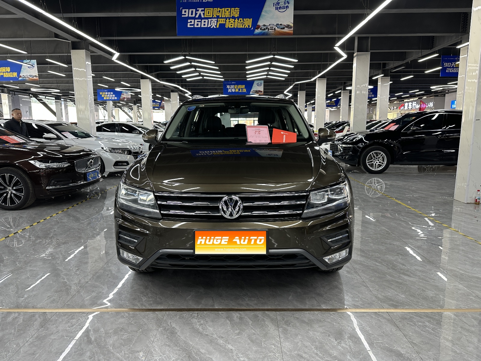 2018款 途观L 改款 330TSI 自动两驱豪华版 国V