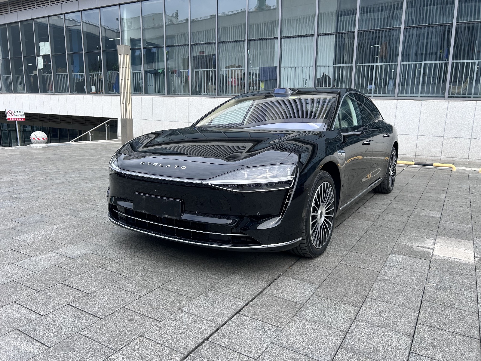 MY2025 STELATO S9 REEV Ultra