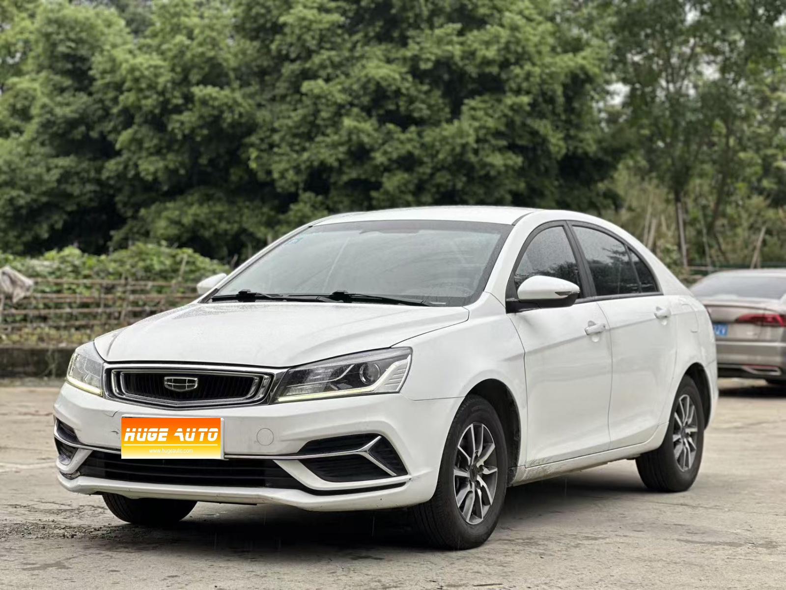 MY2017 EMGRAND Sedan Million 1.5L CVT Luxury