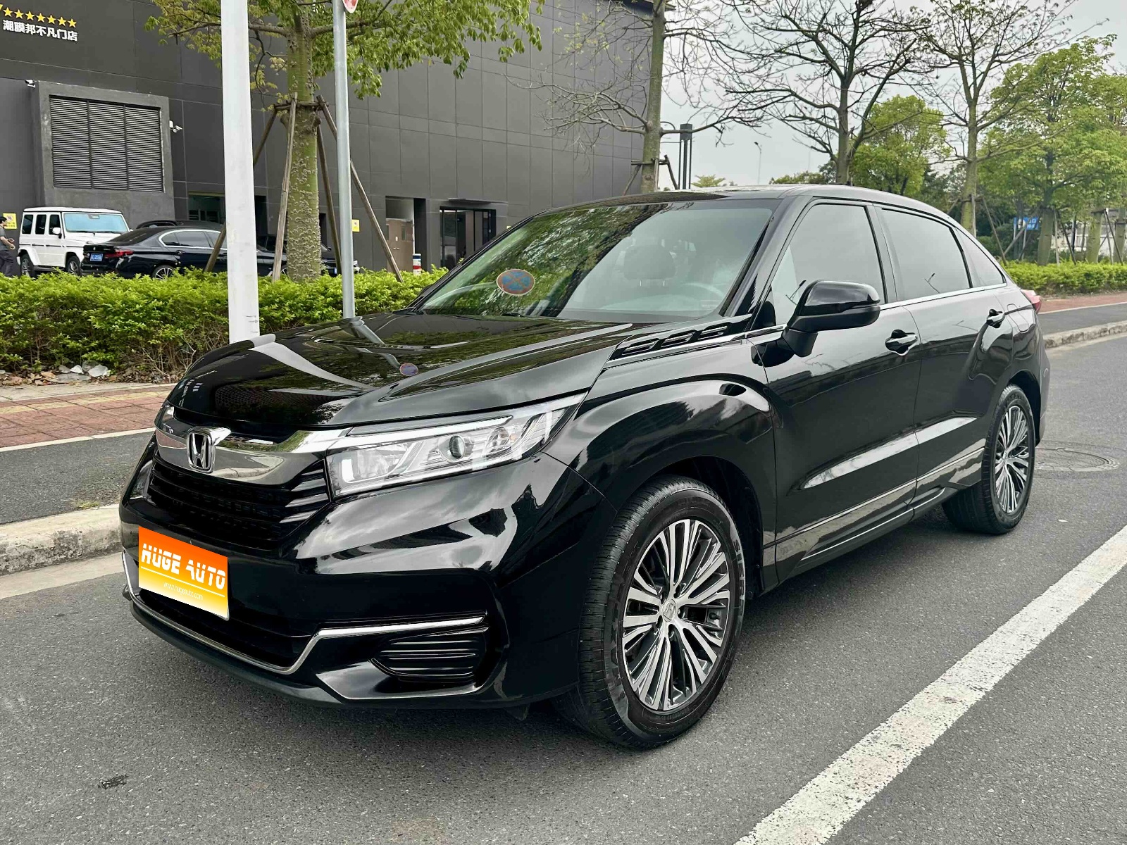 MY2020 Advancier 240TURBO 2WD Comfort Version 