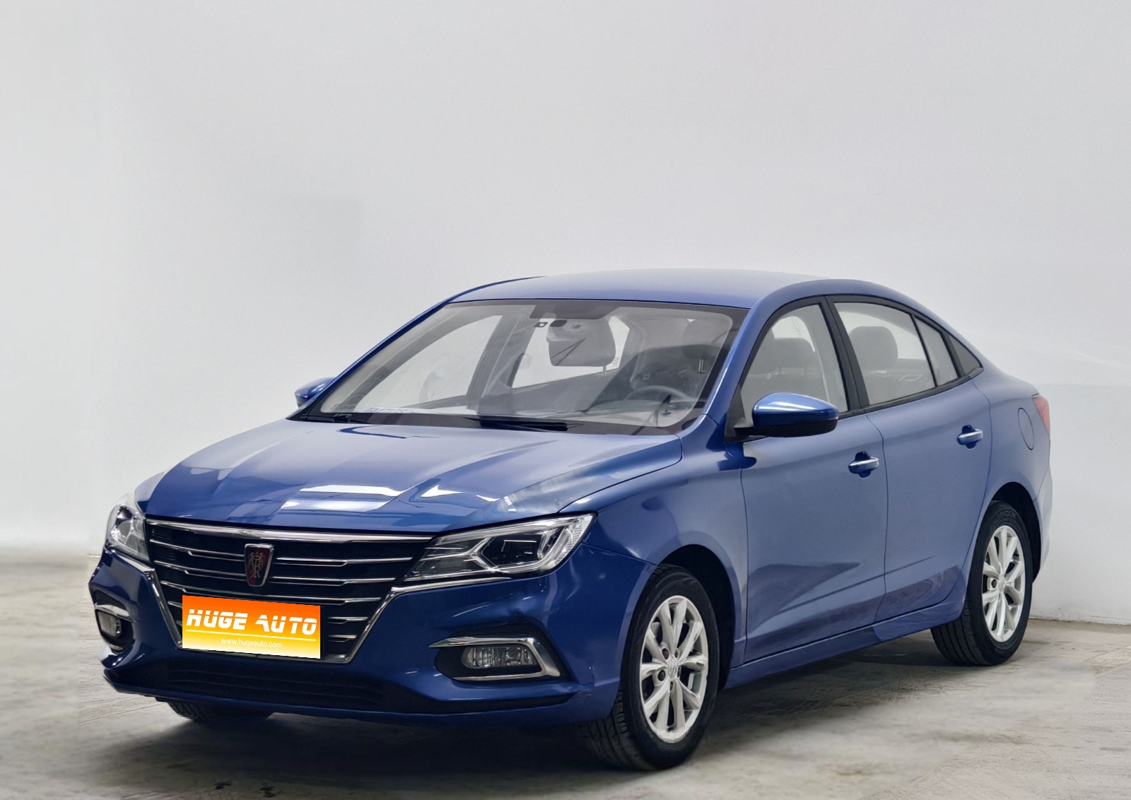 MY2019 Roewe i5 1.5L MT 4G Connect Exceed Version