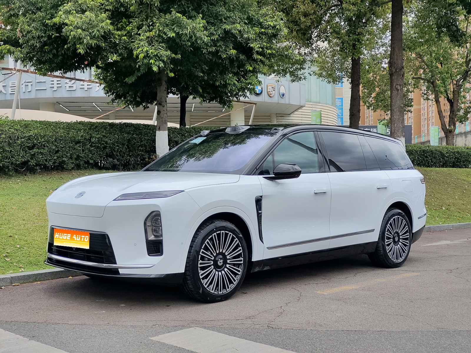 MY2026 NIO ES8 6 Seats Executive Luxury