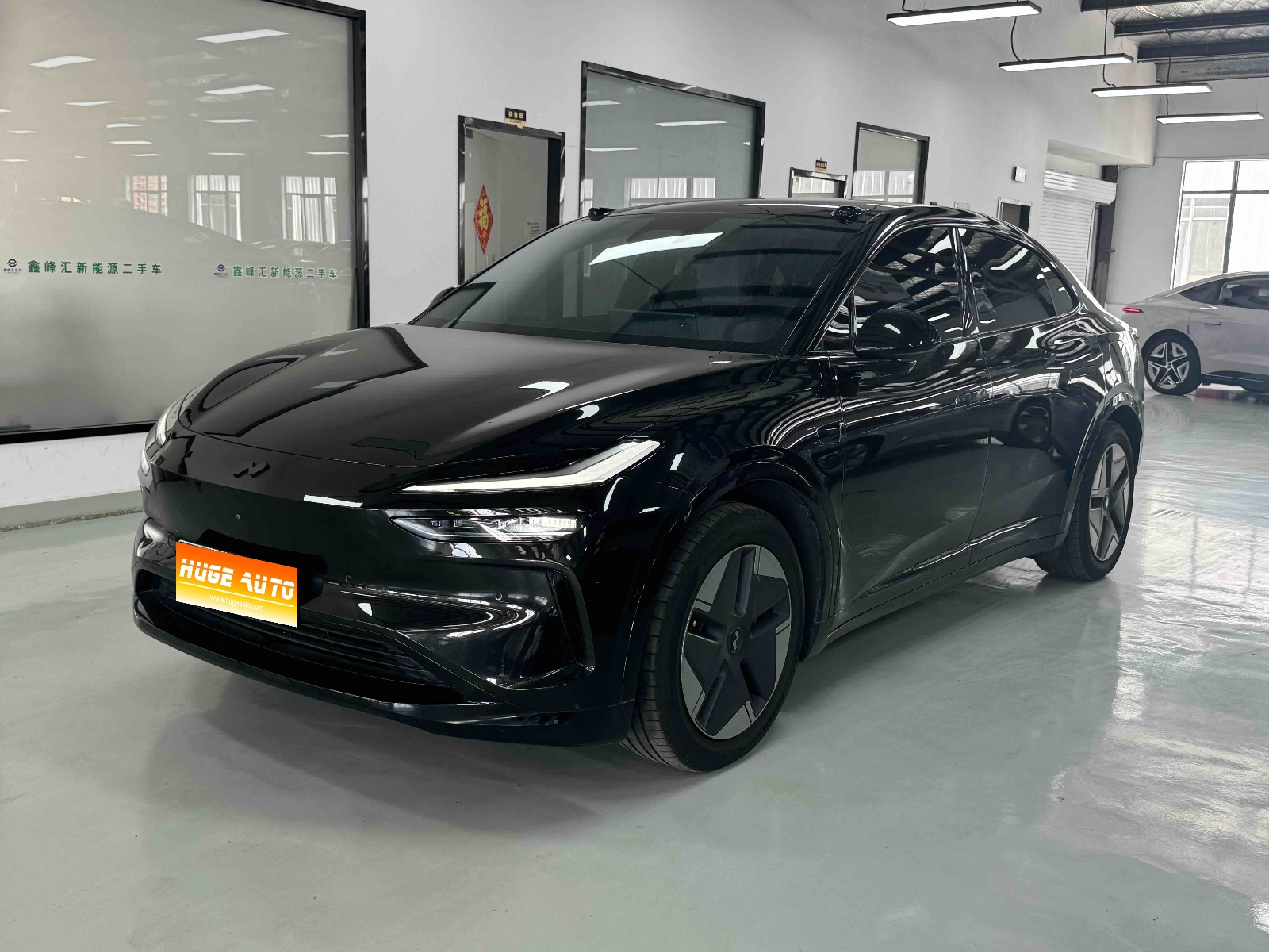 MY2024 ONVO L60 60kwh RWD