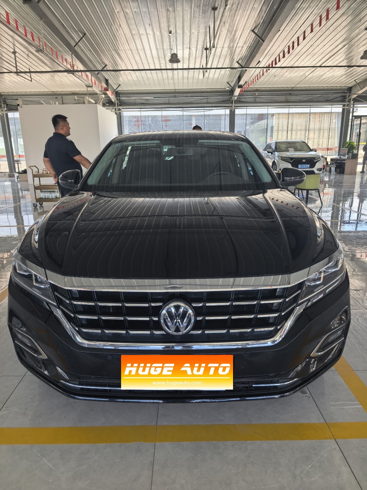 MY2019 Passat 330TSI Elite Version National V 