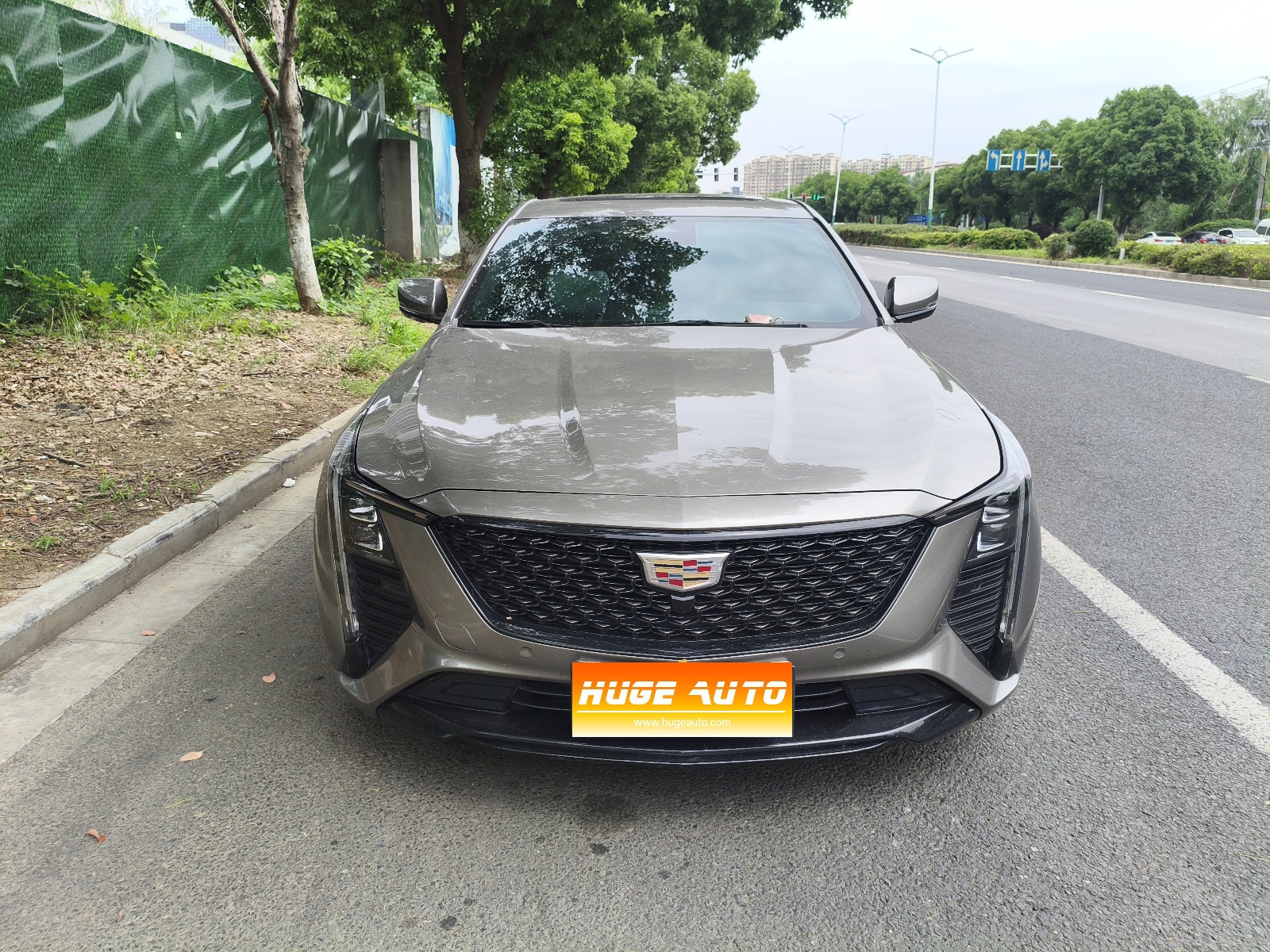 MY2024  Cadillac CT5 28T  Luxury Pro