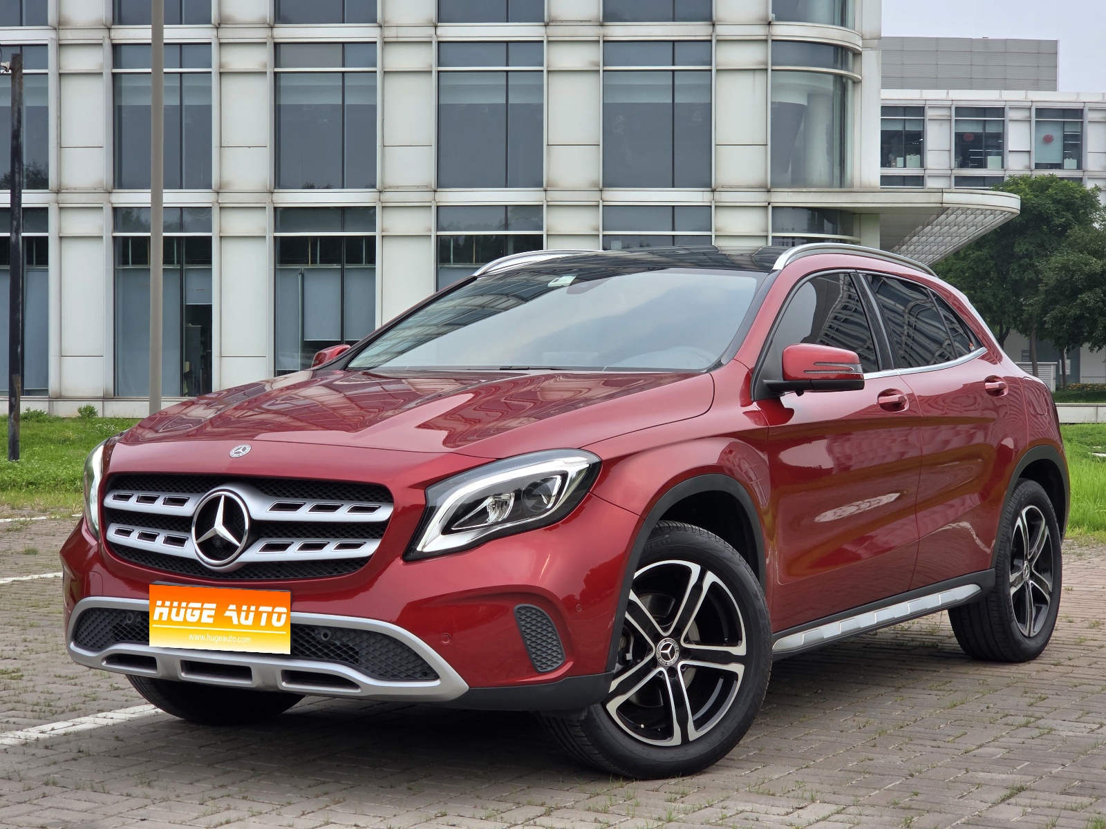 MY2018  Mercedes Benz  GLA Class  GLA 200  Fashion